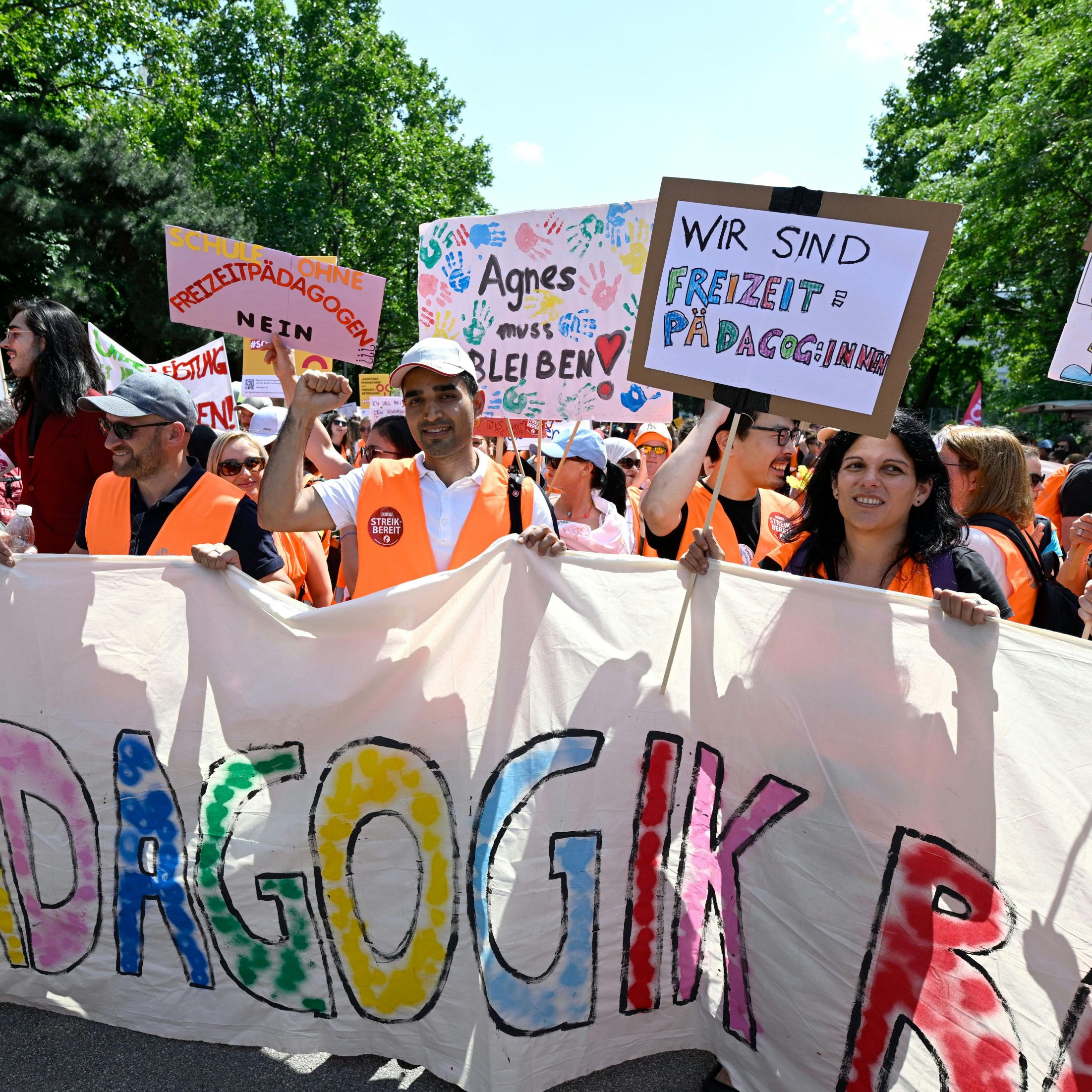 Die Freizeitpädagogen wollen vorerst ihre Kampfmaßnahmen aussetzen.