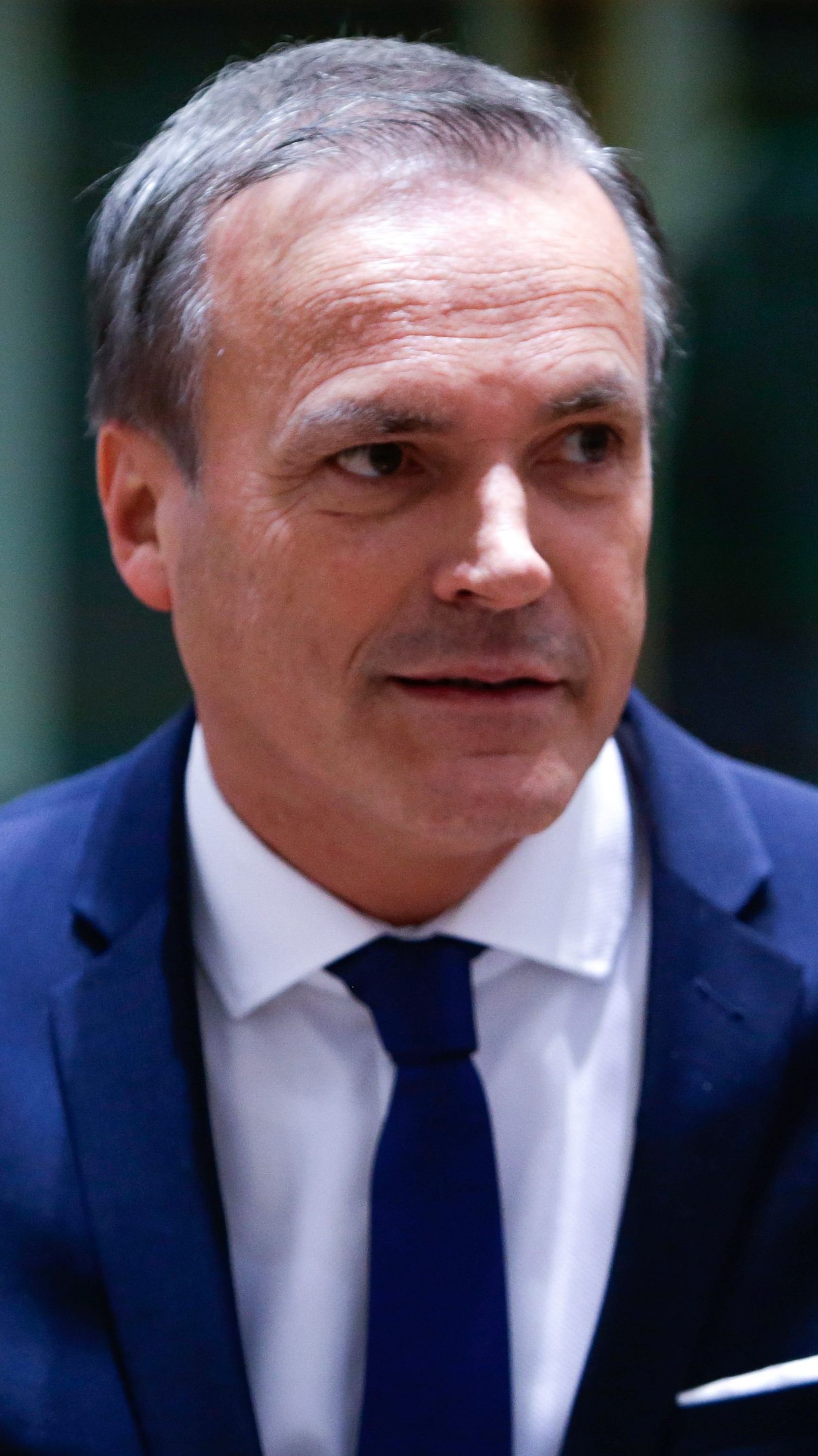 Müller dementiert eine Intervention zugunsten Benkos.