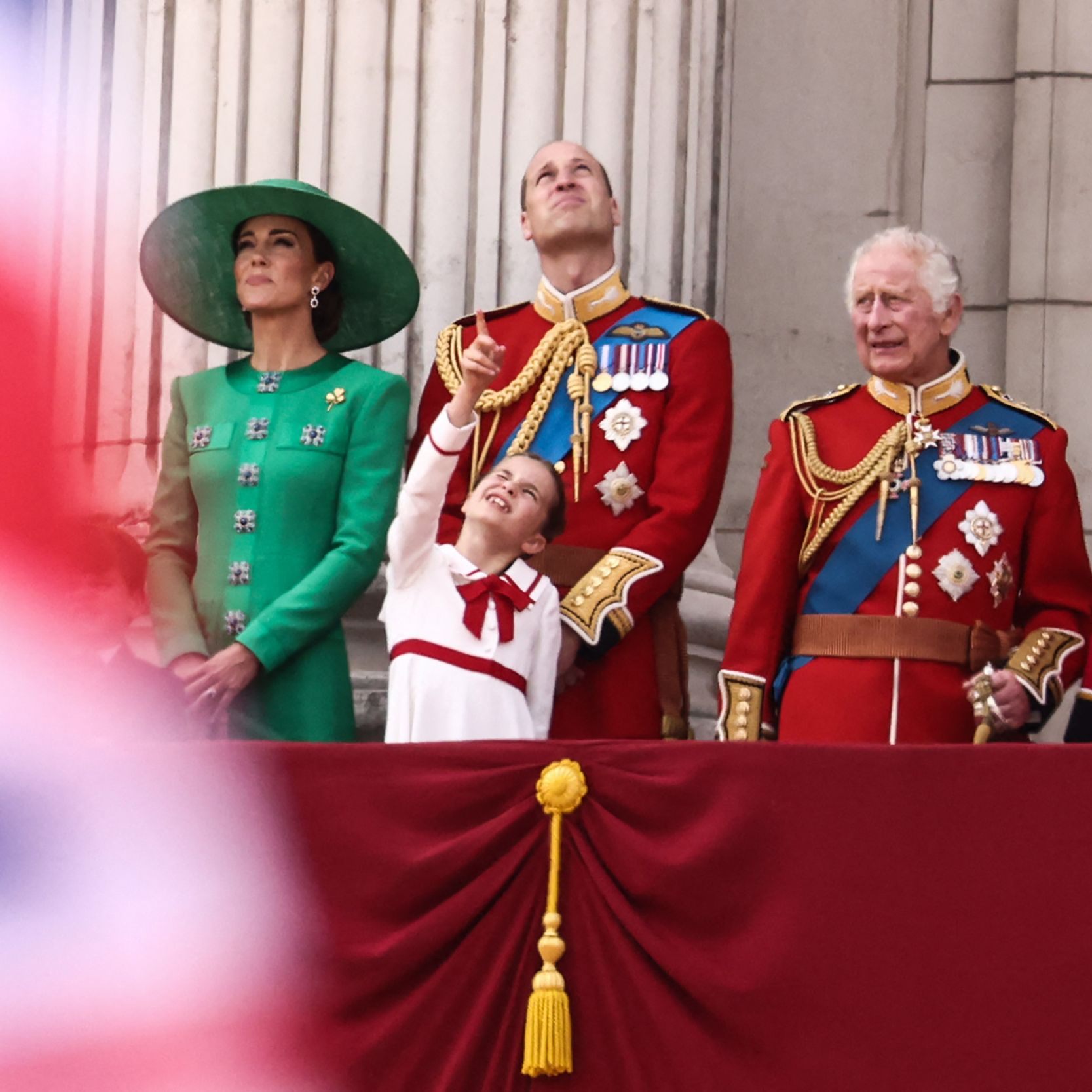 "Trooping the Colour" wurde das erste Mal für König Charles III. begangen.