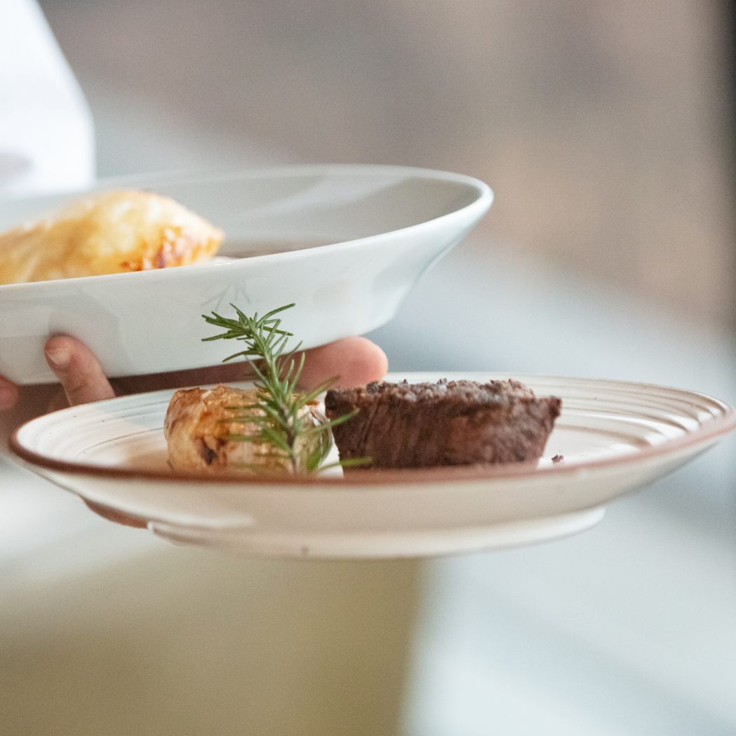 Das AMS wirbt für Saisonjobs außerhalb Wiens.