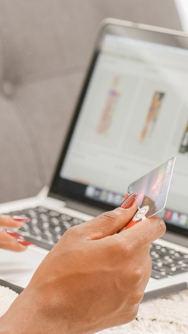 Der Onlinehandel soll nur vorübergehend geschwächelt haben, zeigt eine Studie.