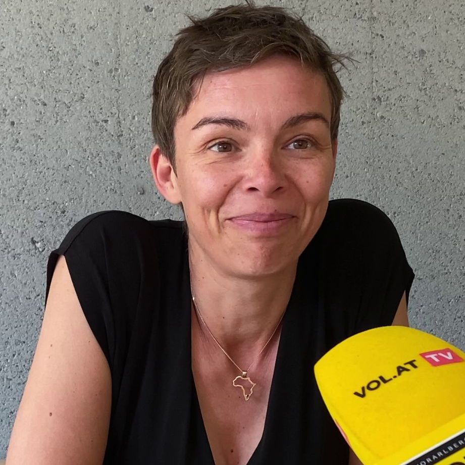 Jessica Adams ist Bodysex Coach. Sie coacht Frauen in Sachen Sexualität.