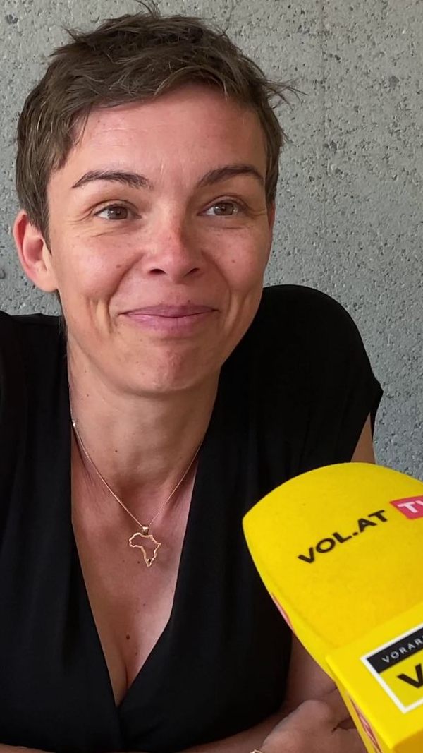 Jessica Adams ist Bodysex Coach. Sie coacht Frauen in Sachen Sexualität.