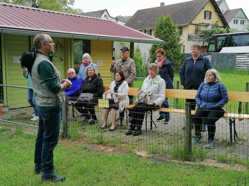 PVÖ Hard besucht Straußenfarm