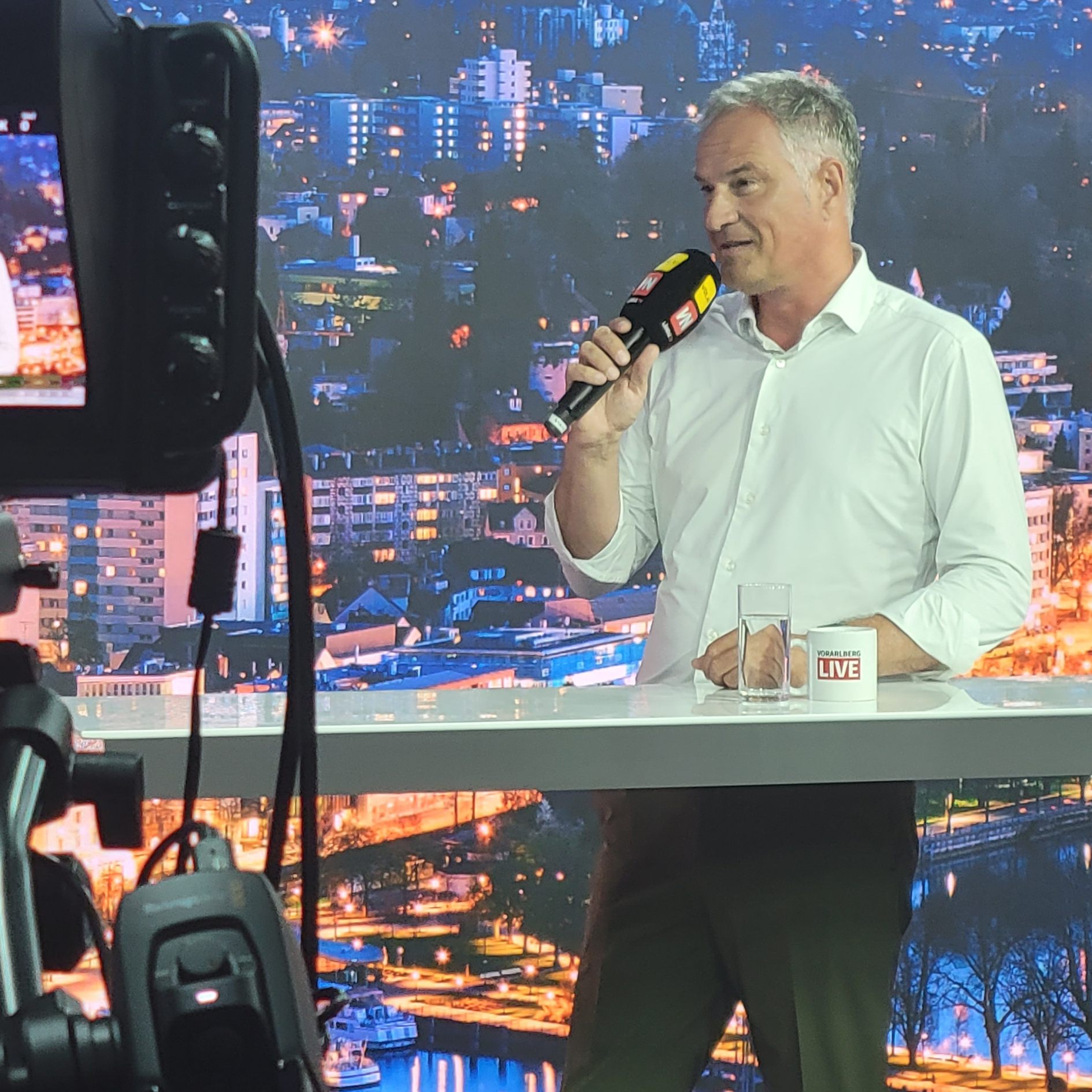 Mario Leiter im Studio von "Vorarlberg LIVE".