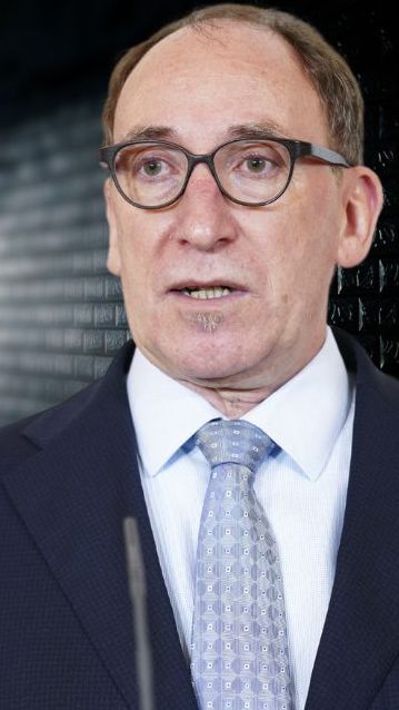 Das Johannes Rauch unterstehende Sozialministerium liefert neue Zahlen, bleibt aber auch Antworten schuldig.