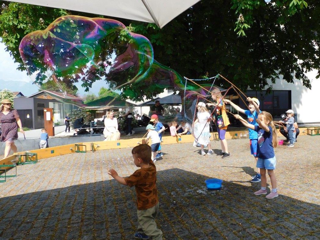 Spiel und Spaß stand beim Weltspieltag in Rankweil im Mittlpunkt. Spiel und Spaß stand beim Weltspieltag in Rankweil im Mittlpunkt.