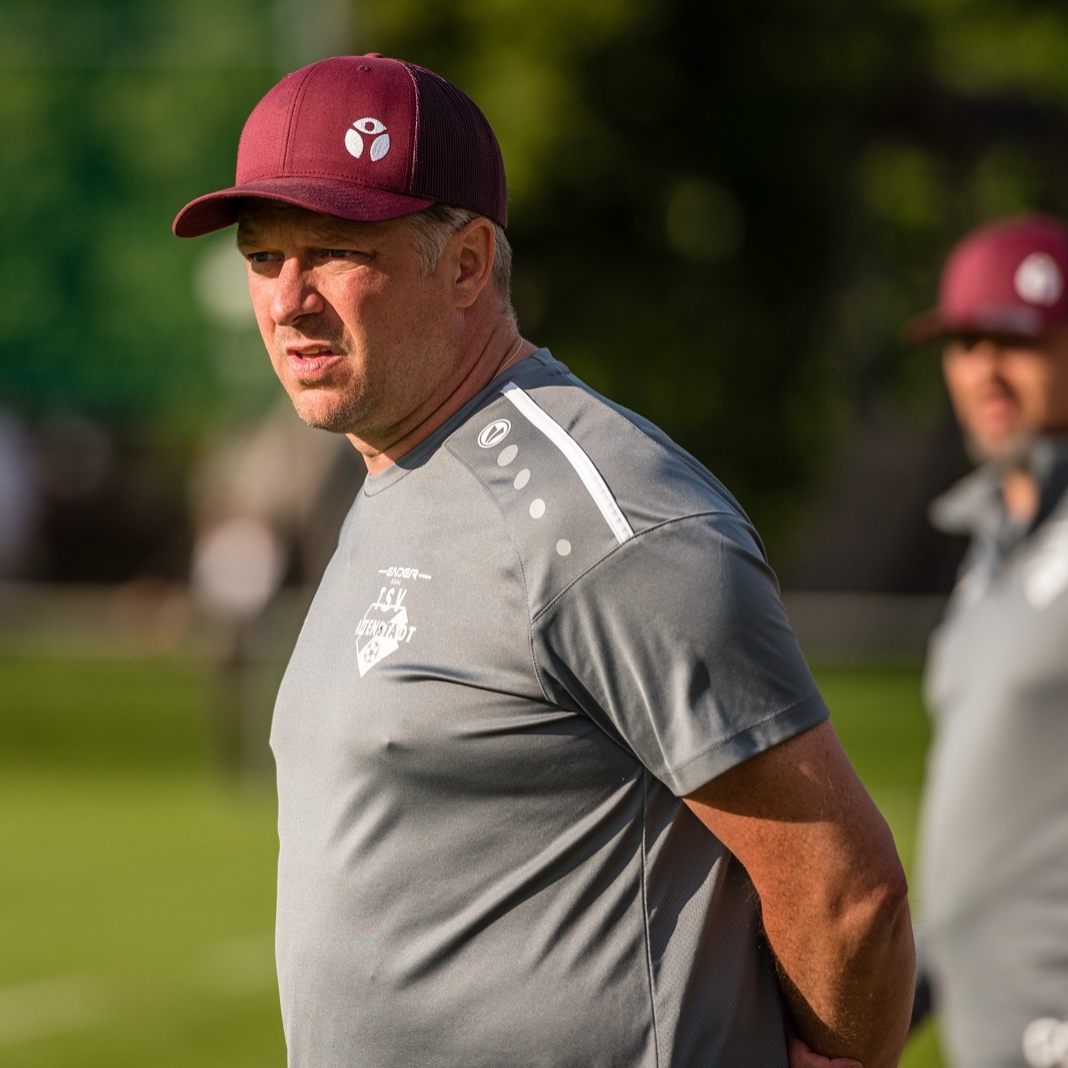 TSV Altenstadt Langzeitcoach Marcel Längle spricht vom Ziel in die Vorarlbergliga aufzusteigen.