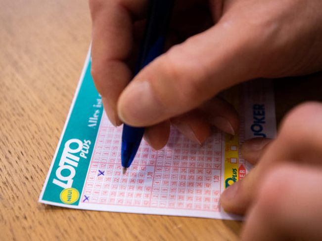 In Zukunft dürfen in Österreich nur noch über 18-Jährige Lotto spielen.