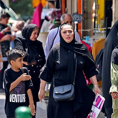 Iran verschärft umstrittene Strafreform der Kopftuchpflicht