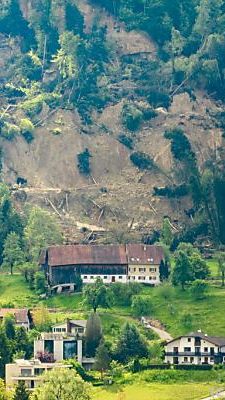 Ende April hatte der Hangrutsch seinen Ausgang genommen