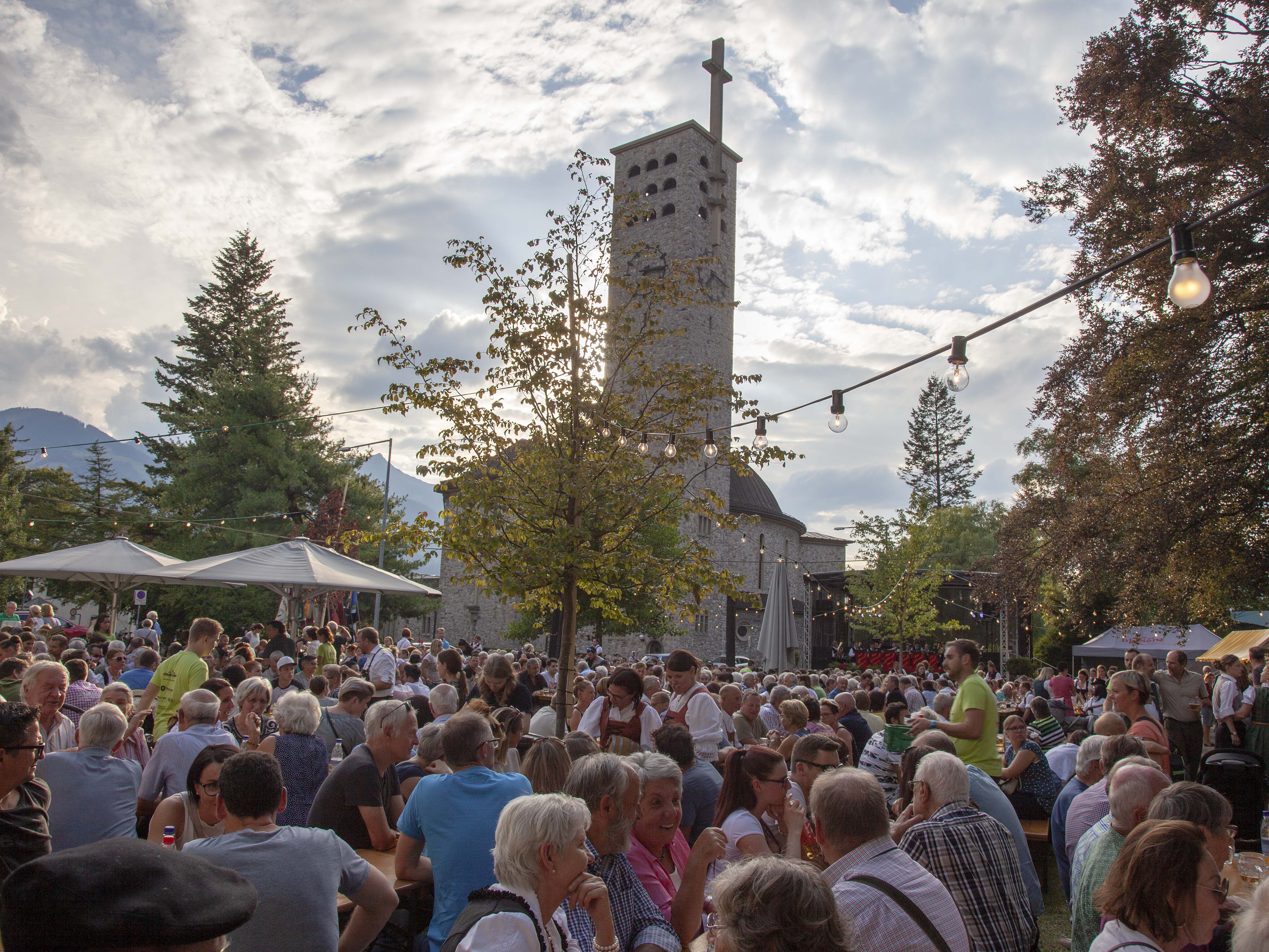 Die Stadtmusik Bludenz feiert am 14. und 15. Juli im Plettenbergpark in Bludenz ihren 175. Geburtstag mit einem Jubiläums-Parkfest. Die Stadtmusik Bludenz feiert am 14. und 15. Juli im Plettenbergpark in Bludenz ihren 175. Geburtstag mit einem Jubiläums-Parkfest.