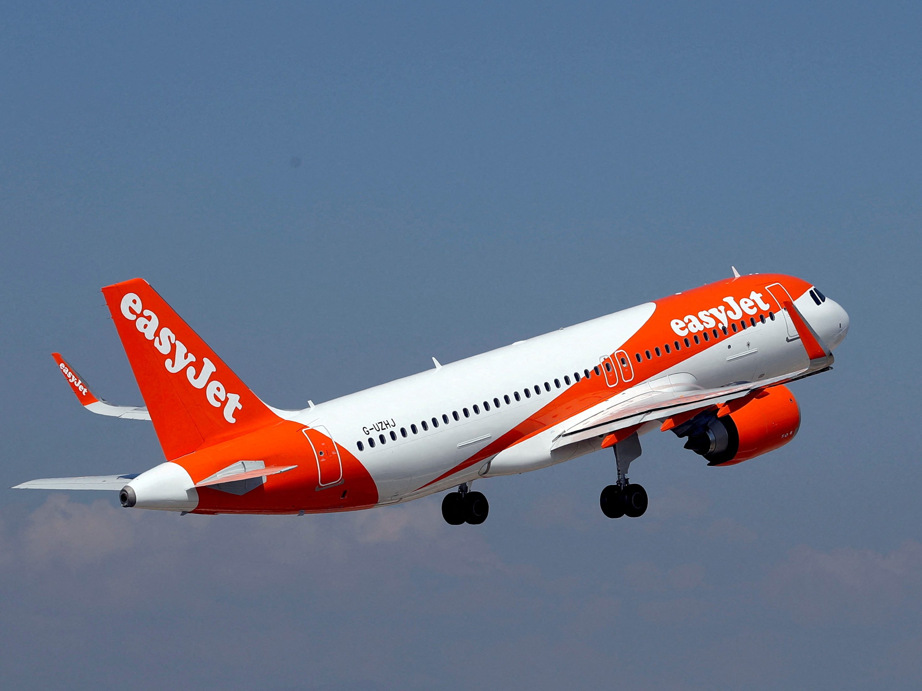 1.700 Easyjet-Flüge fallen aus. 1.700 Easyjet-Flüge fallen aus.