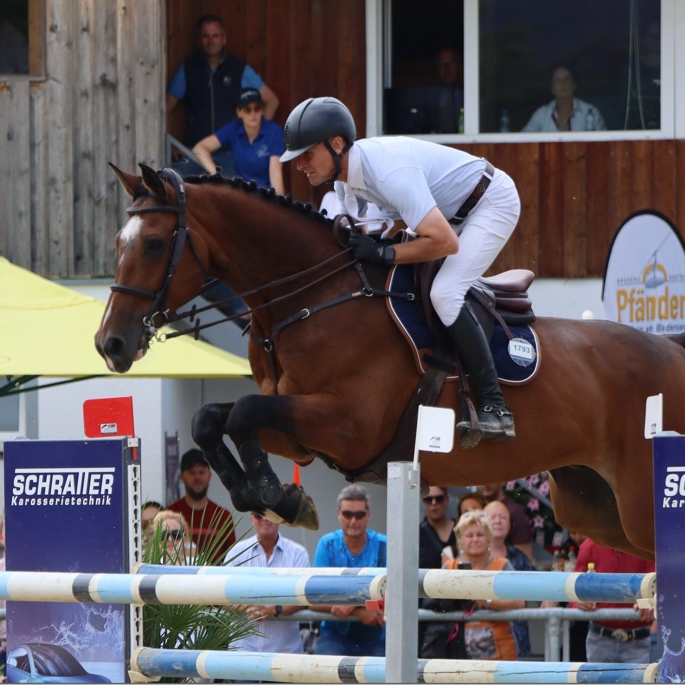 Rob Raskin gewann den Hauptbewerb am Pferdehof Bösch in Rankweil.