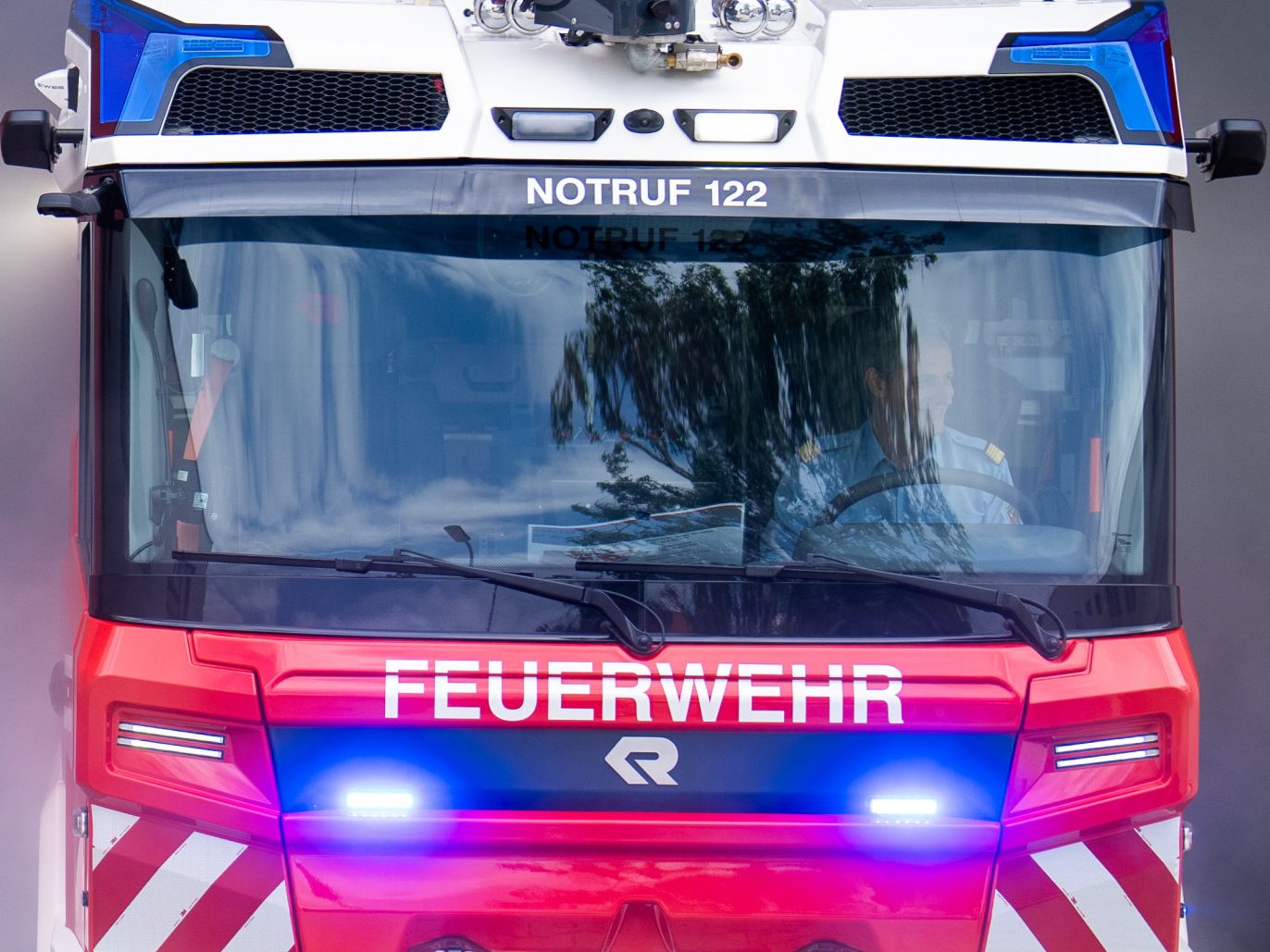 Großeinsatz der Wiener Berufsfeuerwehr. Großeinsatz der Wiener Berufsfeuerwehr.