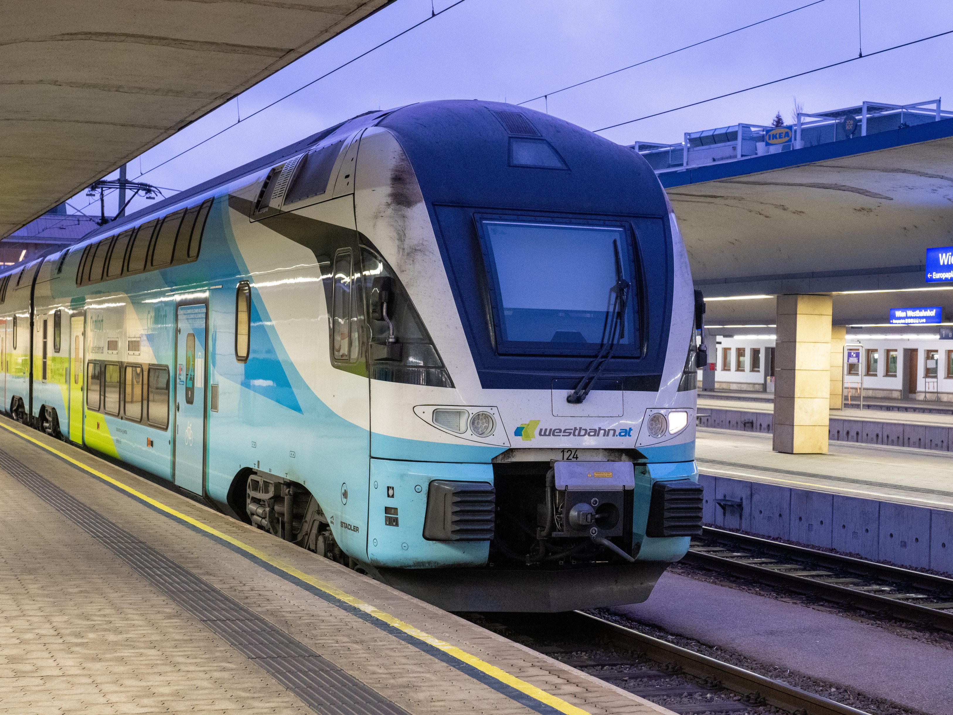Die Westbahn könnte bald bis nach Vorarlberg fahren. Die Westbahn könnte bald bis nach Vorarlberg fahren.