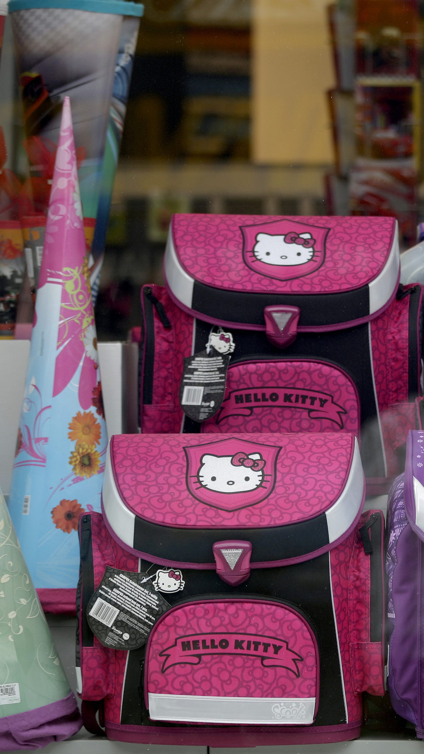 49.000 Kinder und Jugendliche bekommen 2023 wieder Schulstart-Gutscheine.