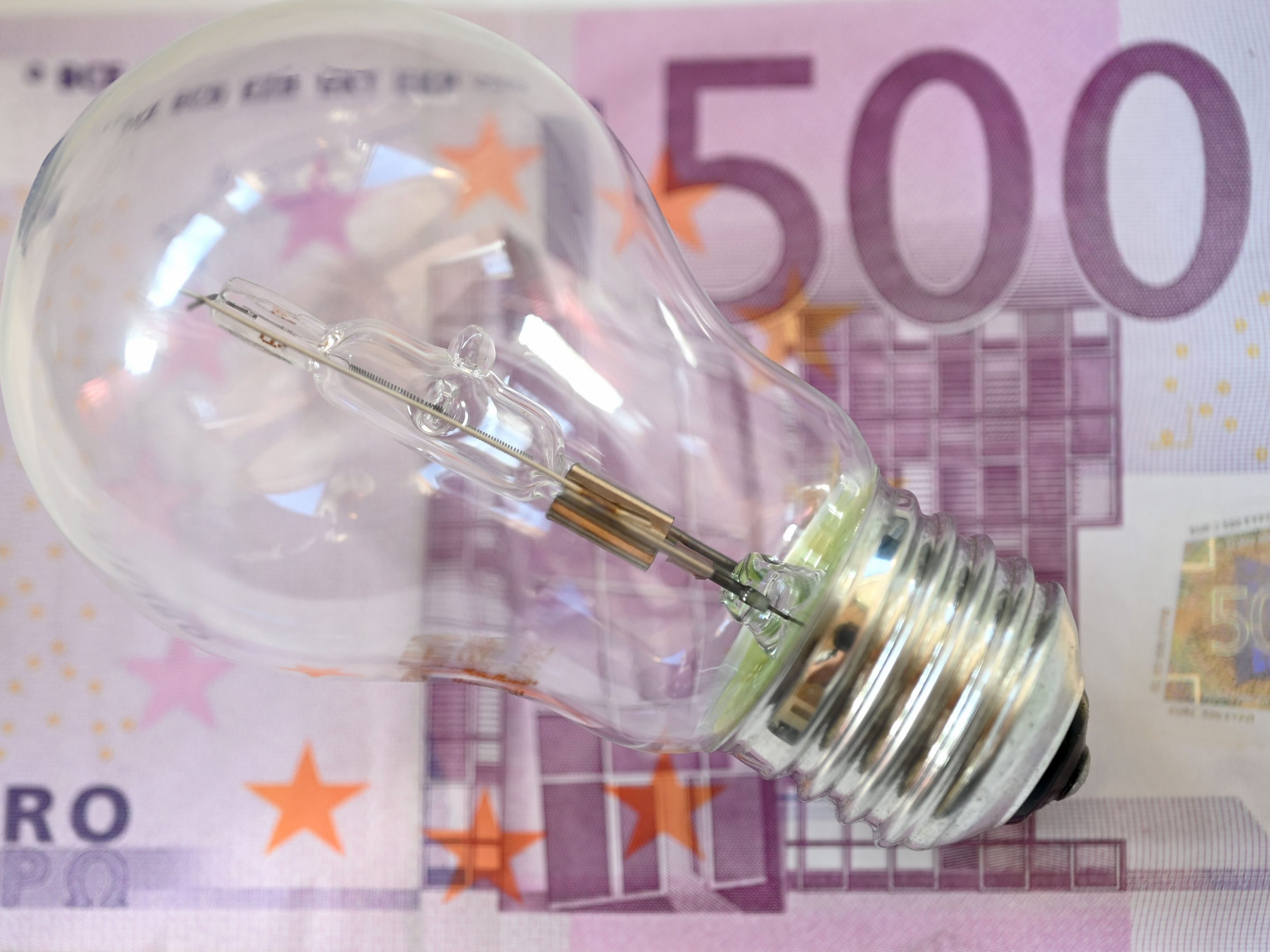 Im August sinken die Großhandelspreise weiter. Im August sinken die Großhandelspreise weiter.