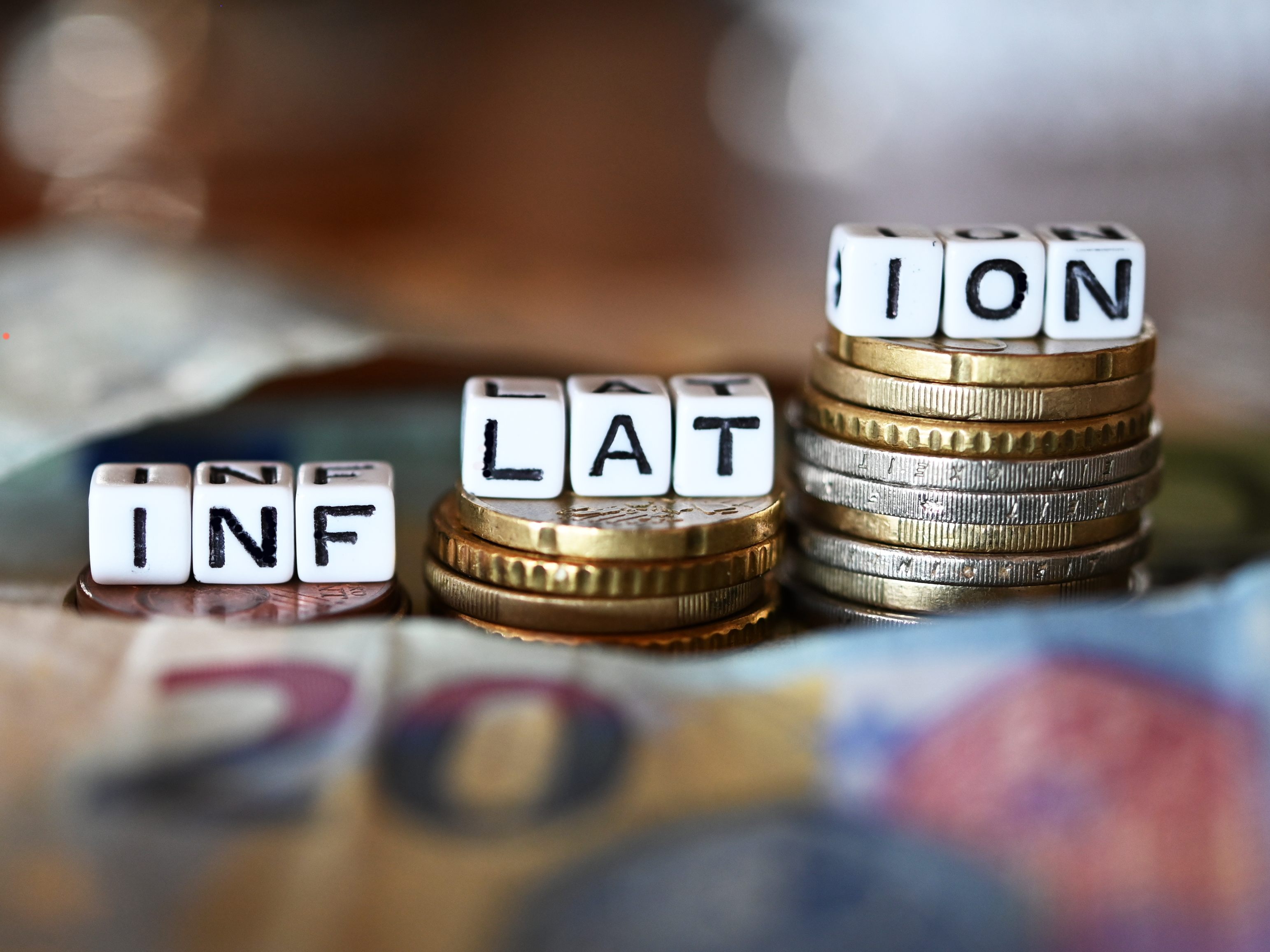 Haushaltseinkommen halten mit der Inflation nicht mit.