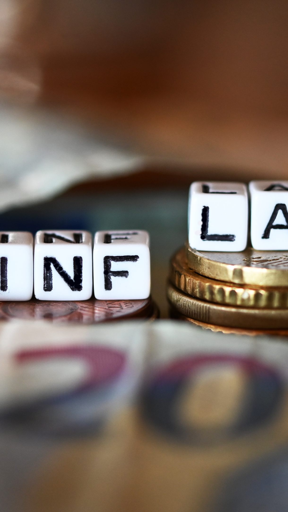 Haushaltseinkommen halten mit der Inflation nicht mit.