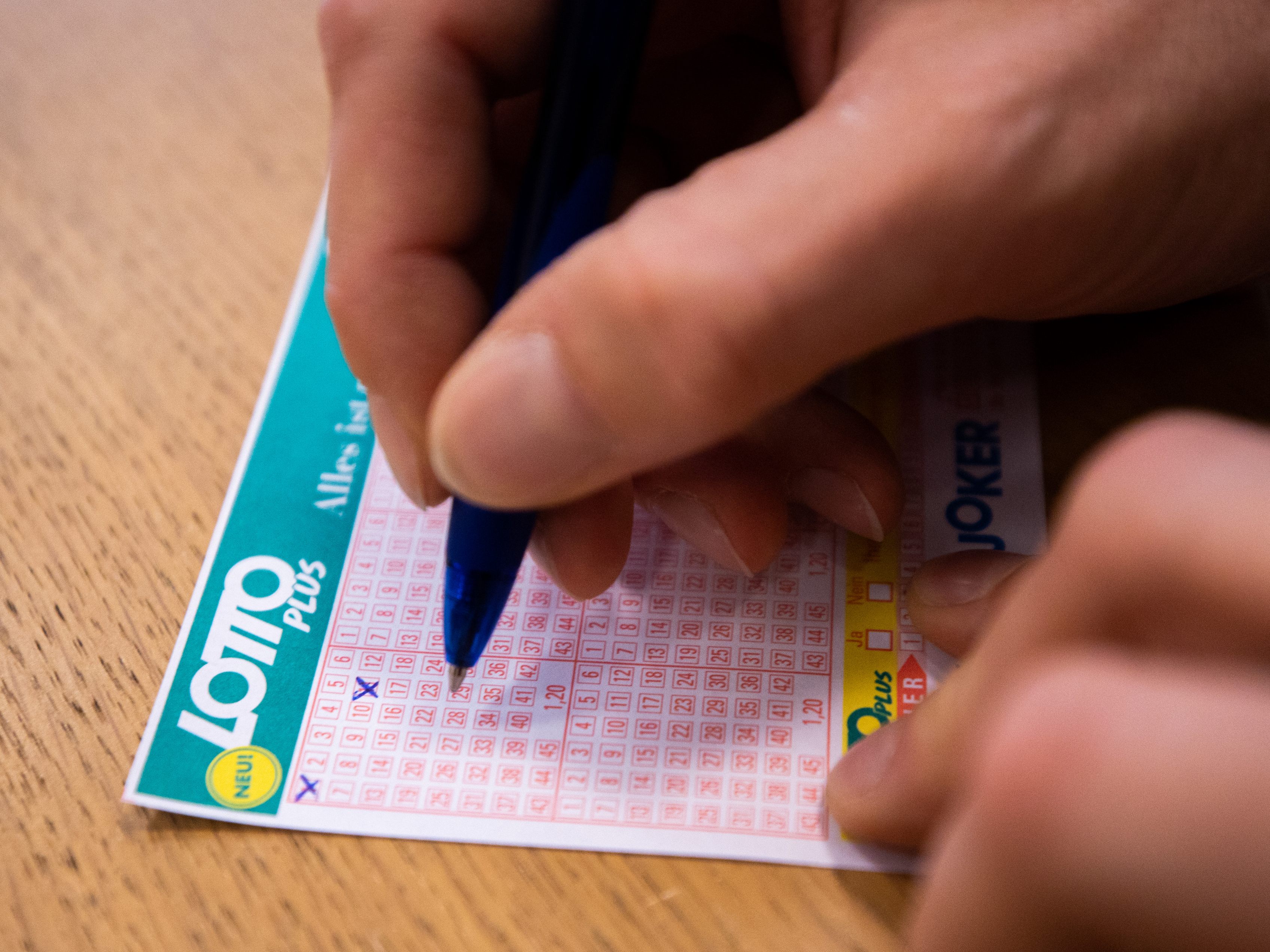 Bei der Lotto-Ziehung am Mittwoch warten 1,5 Millionen Euro auf den Jackpot-Gewinner.