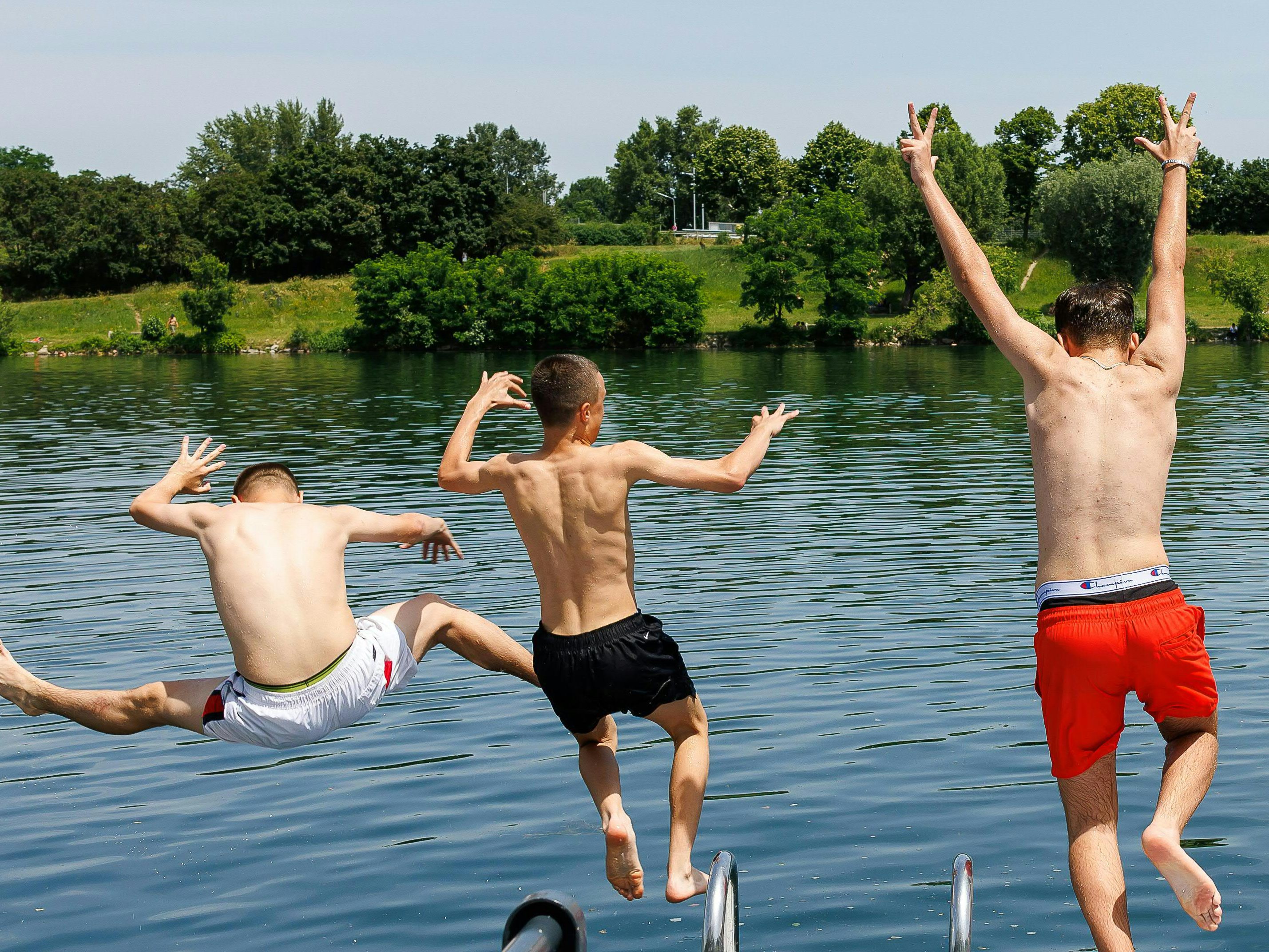 An Hitzetagen ist der Wiener Samariterbund bis zu 20 Prozent mehr im Einsatz. An Hitzetagen ist der Wiener Samariterbund bis zu 20 Prozent mehr im Einsatz.