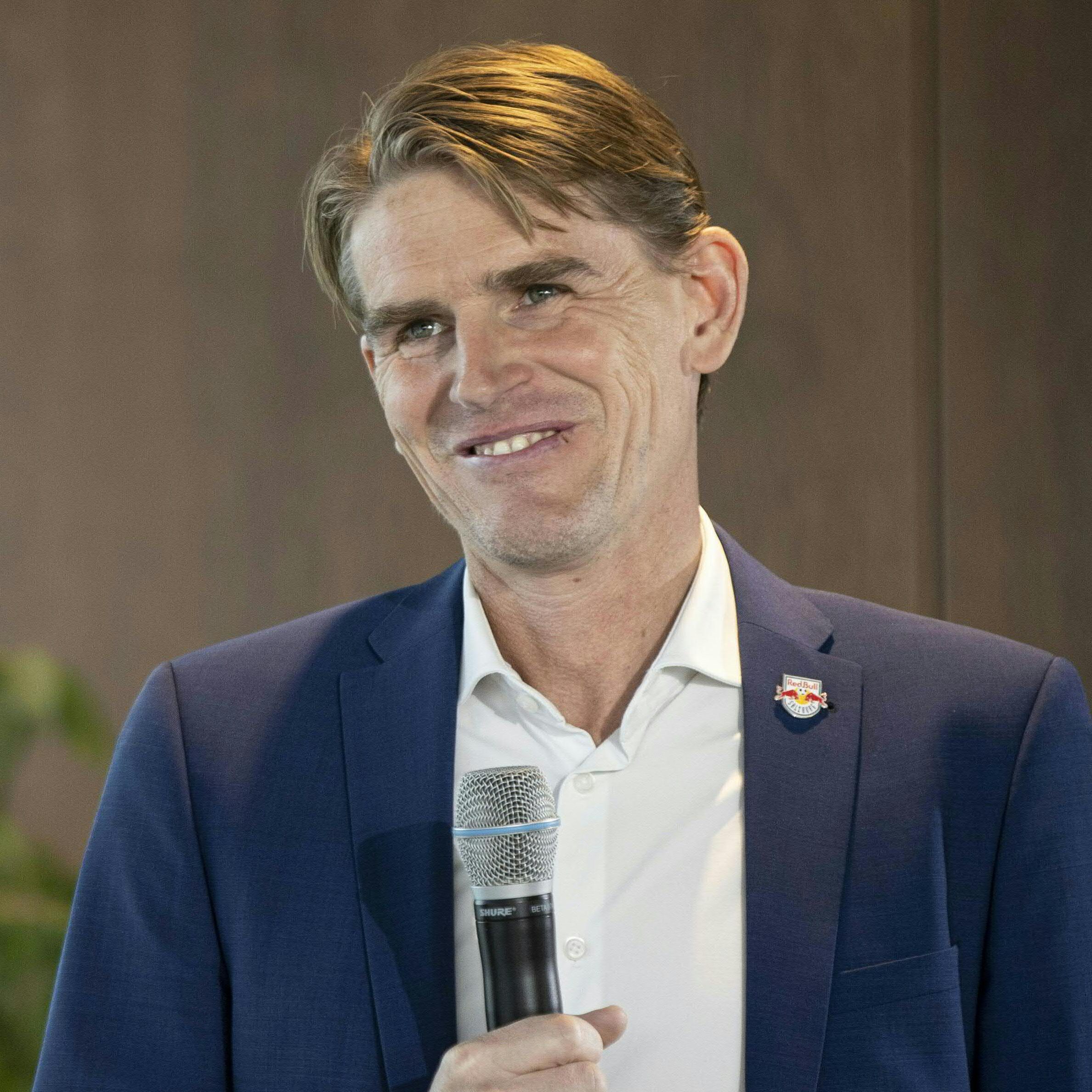 Christoph Freund wird neuer Sportdirektor beim FC Bayern.