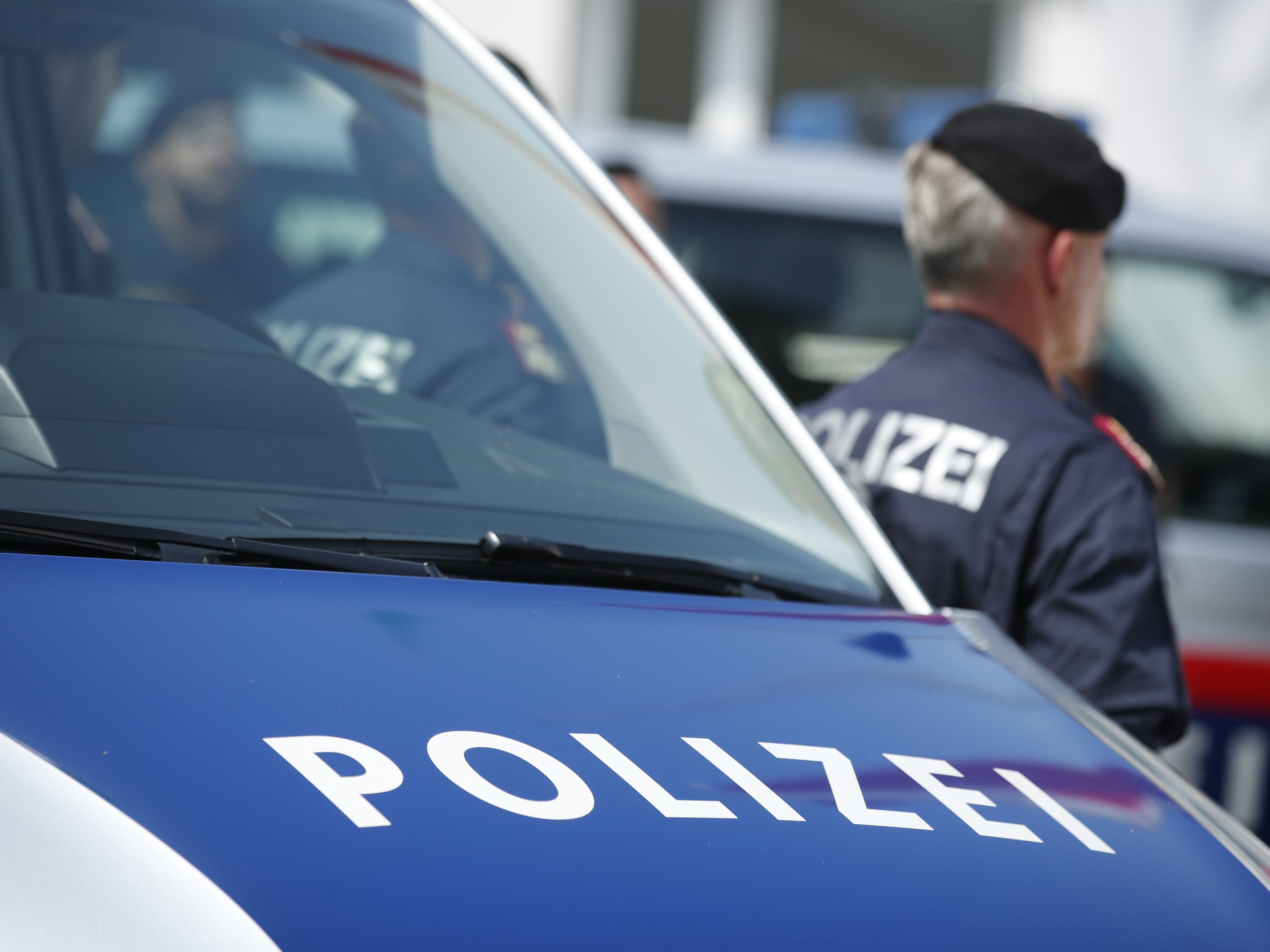 66-jähriger Mann dürft zuerst Ehefrau und dann sich selbst erschossen haben.
