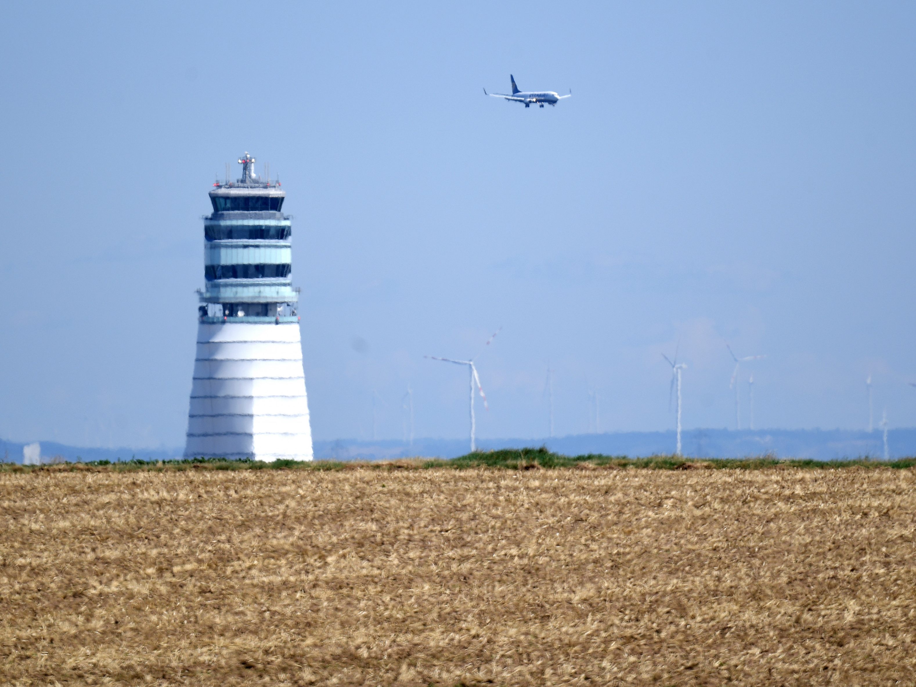 Der Flughafen Wien will Rechtsmittel einlegen. Der Flughafen Wien will Rechtsmittel einlegen.
