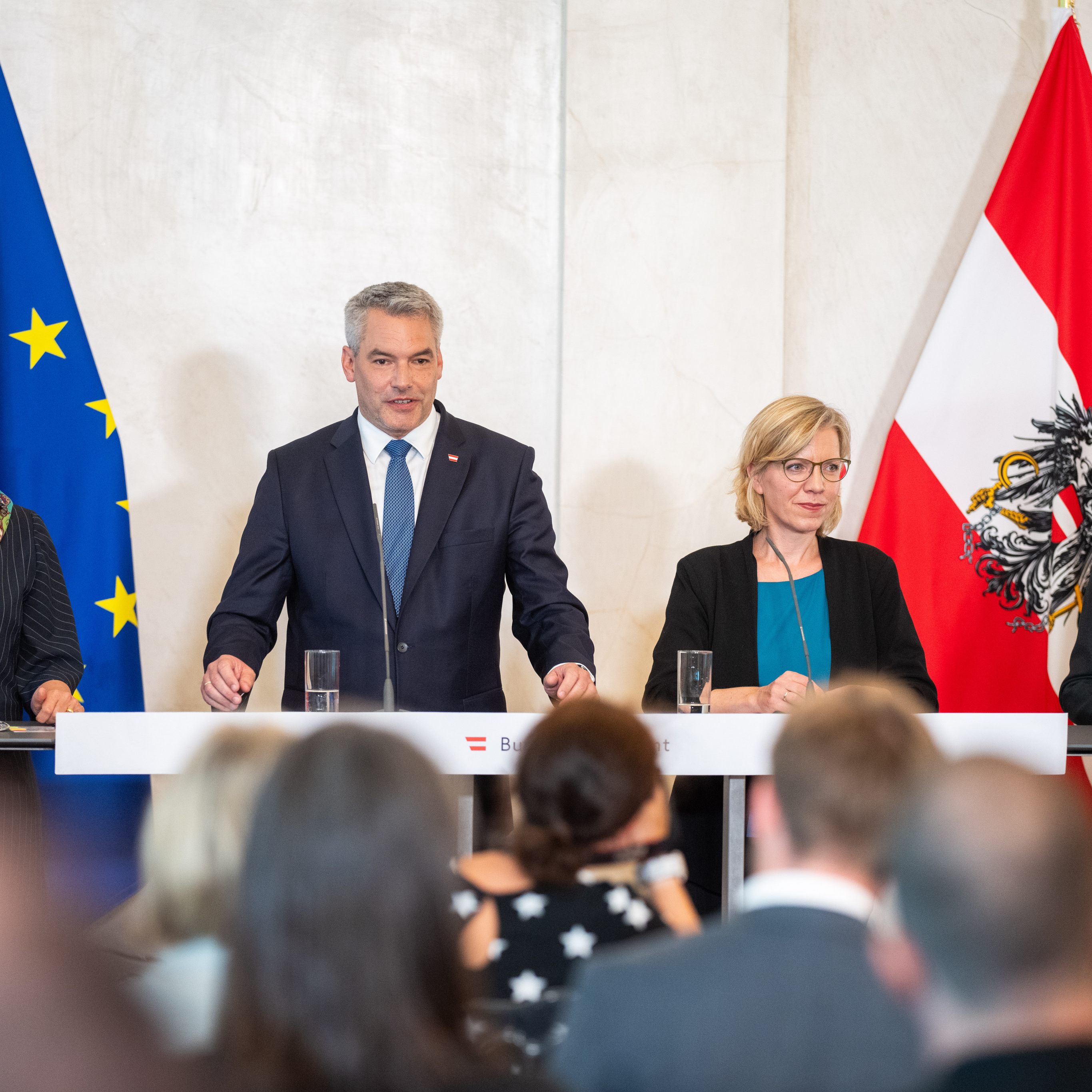 Die Regierung gab ein Bekenntnis zur Wichtigkeit der Branche ab.