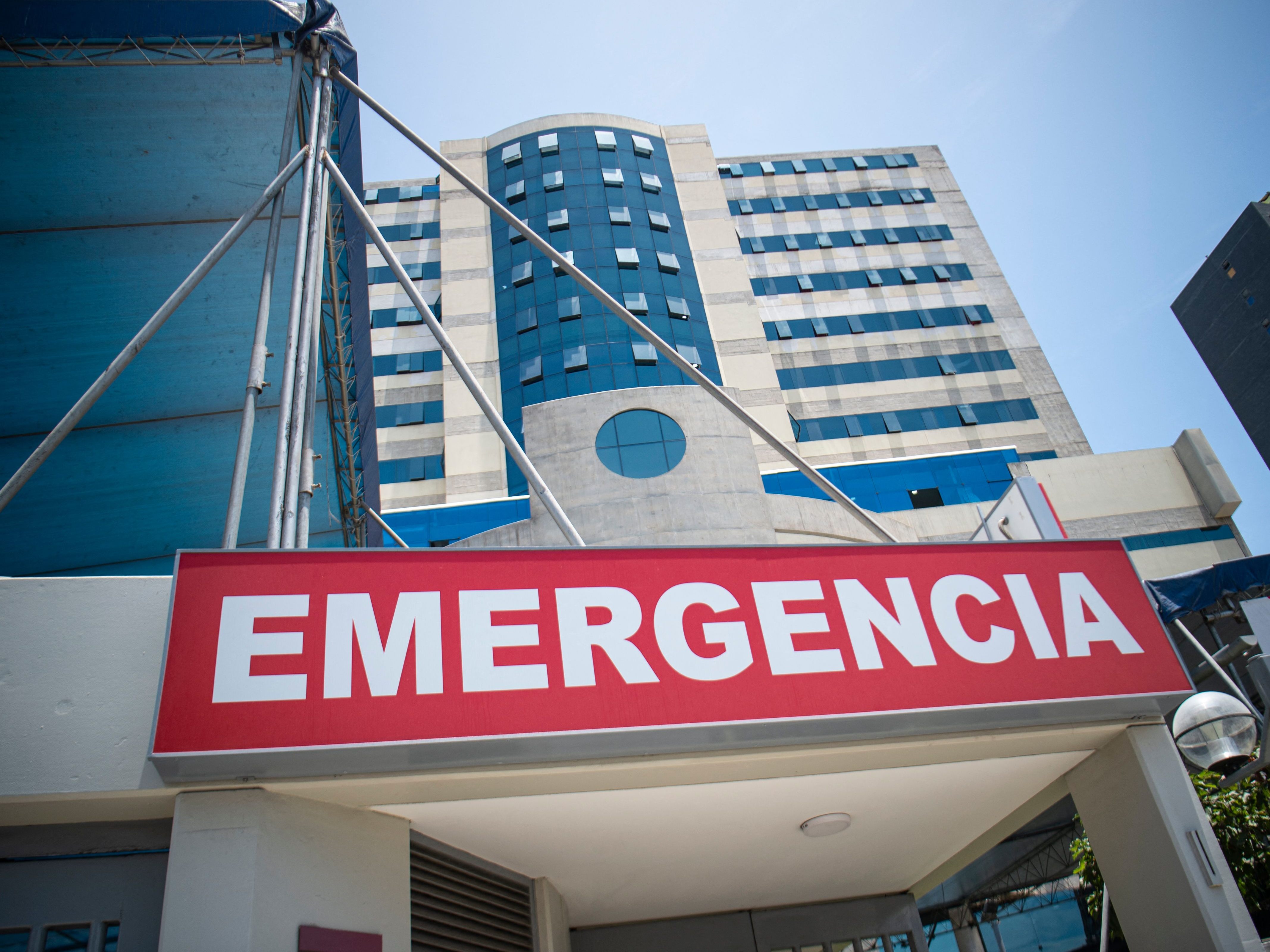 Peru erklärte den Gesundheitsnotstand wegen einer Häufung einer Nervenkrankheit. Peru erklärte den Gesundheitsnotstand wegen einer Häufung einer Nervenkrankheit.
