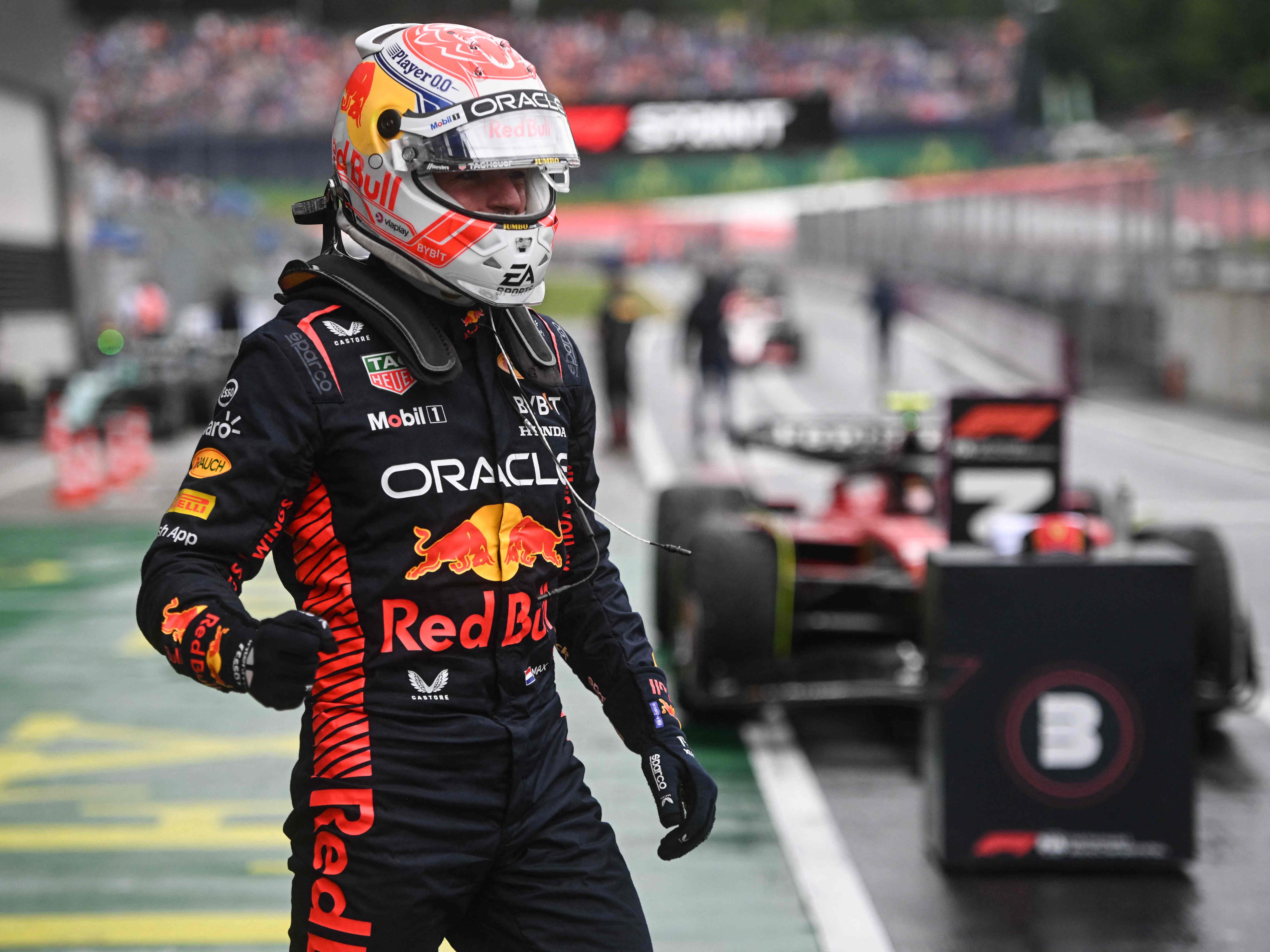 Das Sprintrennen in Spielberg war eine Machtdemonstration von Max Verstappen. Das Sprintrennen in Spielberg war eine Machtdemonstration von Max Verstappen.
