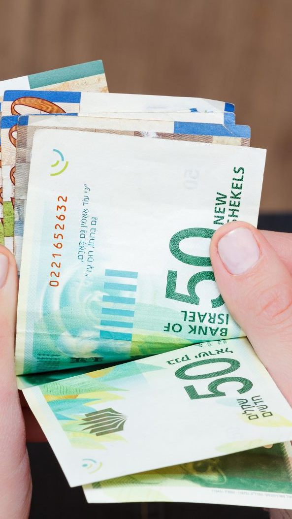 Die Reallöhne sind 2022 europaweit eingebrochen.