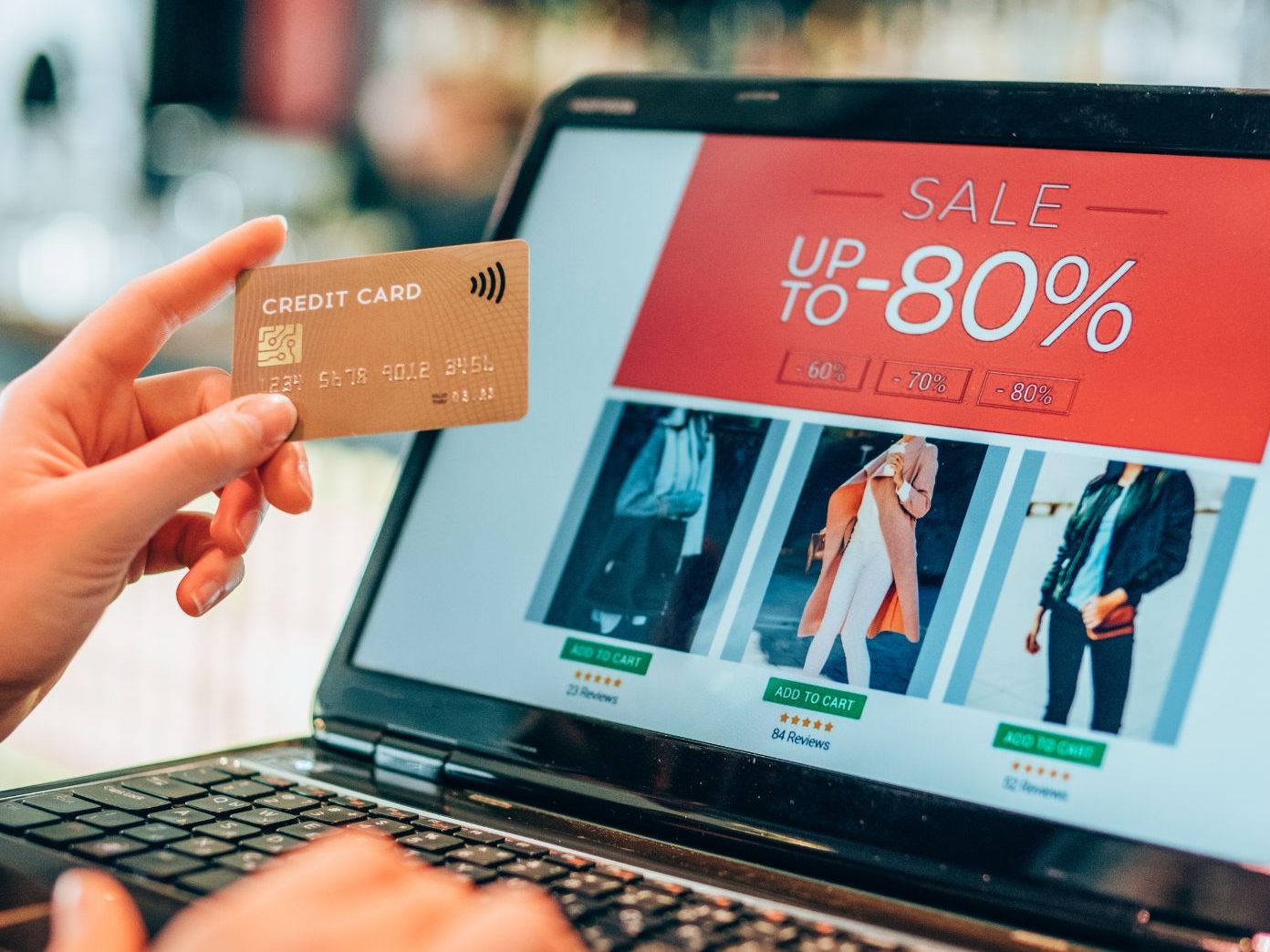 Eine 31-Jährige fiel auf einen Fake-Onlineshop herein.