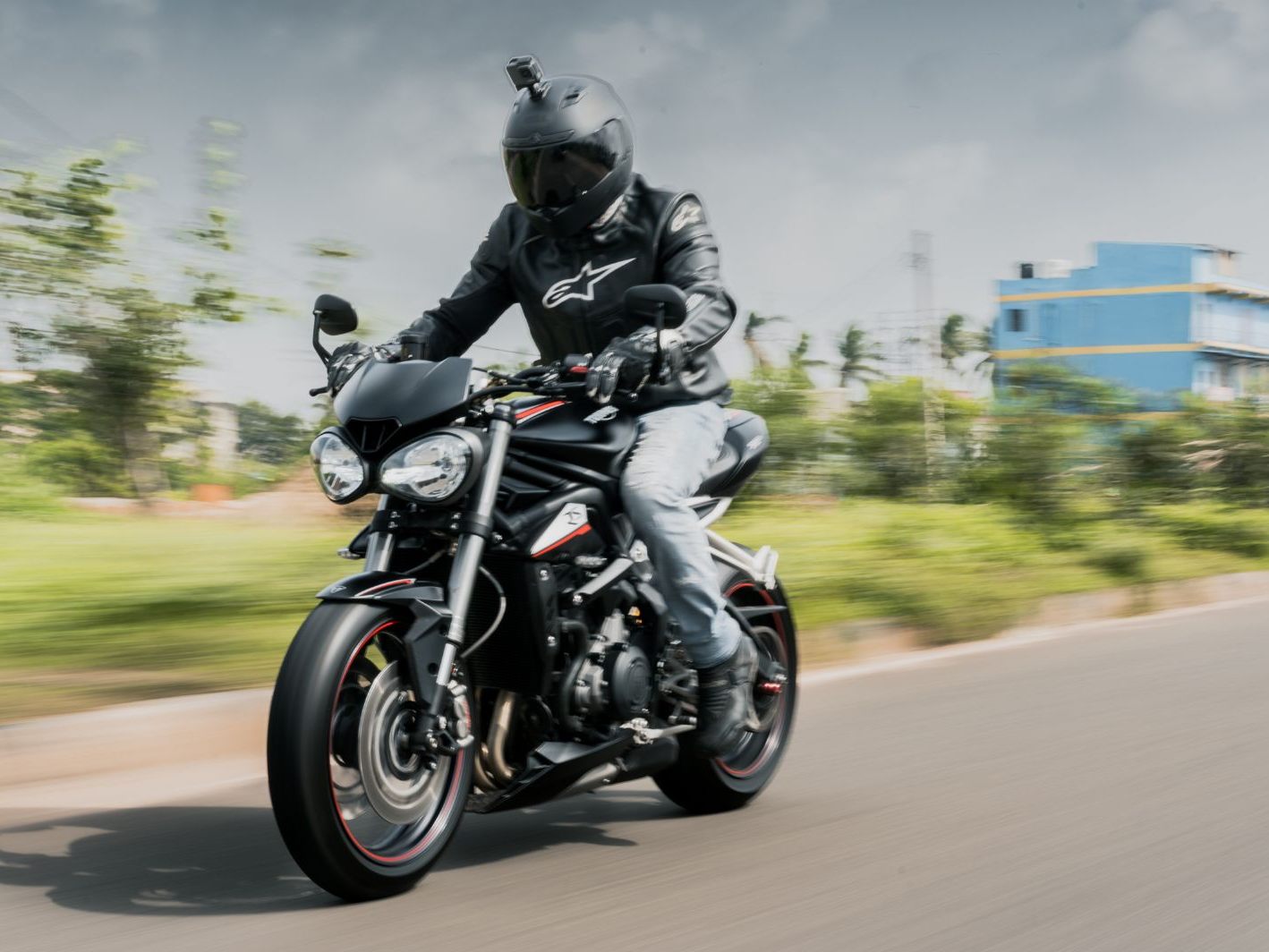 In Niederösterreich war ein Motorrad-Fahrer mit 211 km/h unterwegs. In Niederösterreich war ein Motorrad-Fahrer mit 211 km/h unterwegs.