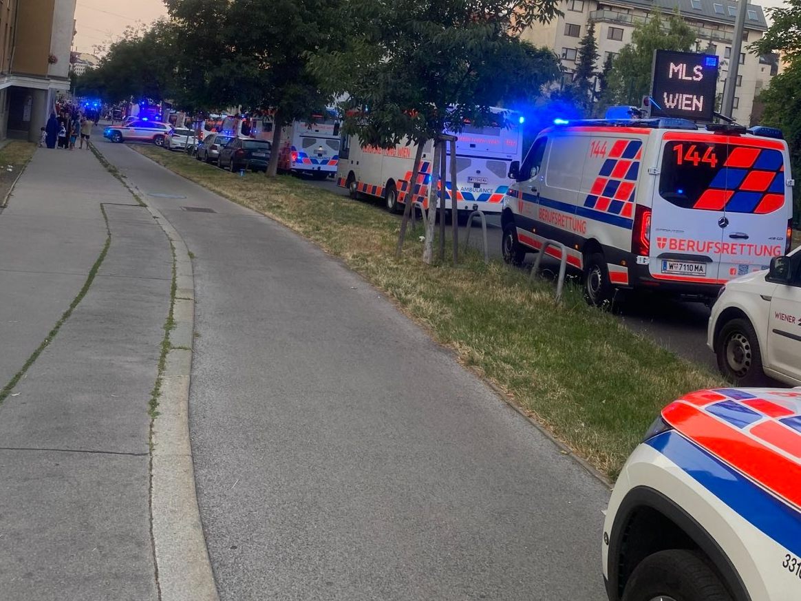 Großeinsatz in Wien-Favoriten. Großeinsatz in Wien-Favoriten.