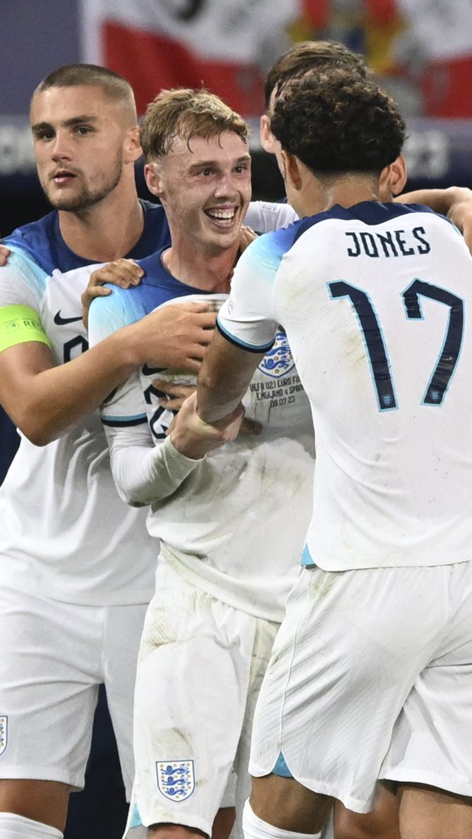 Englands U21 jubelte über den Europameistertitel.