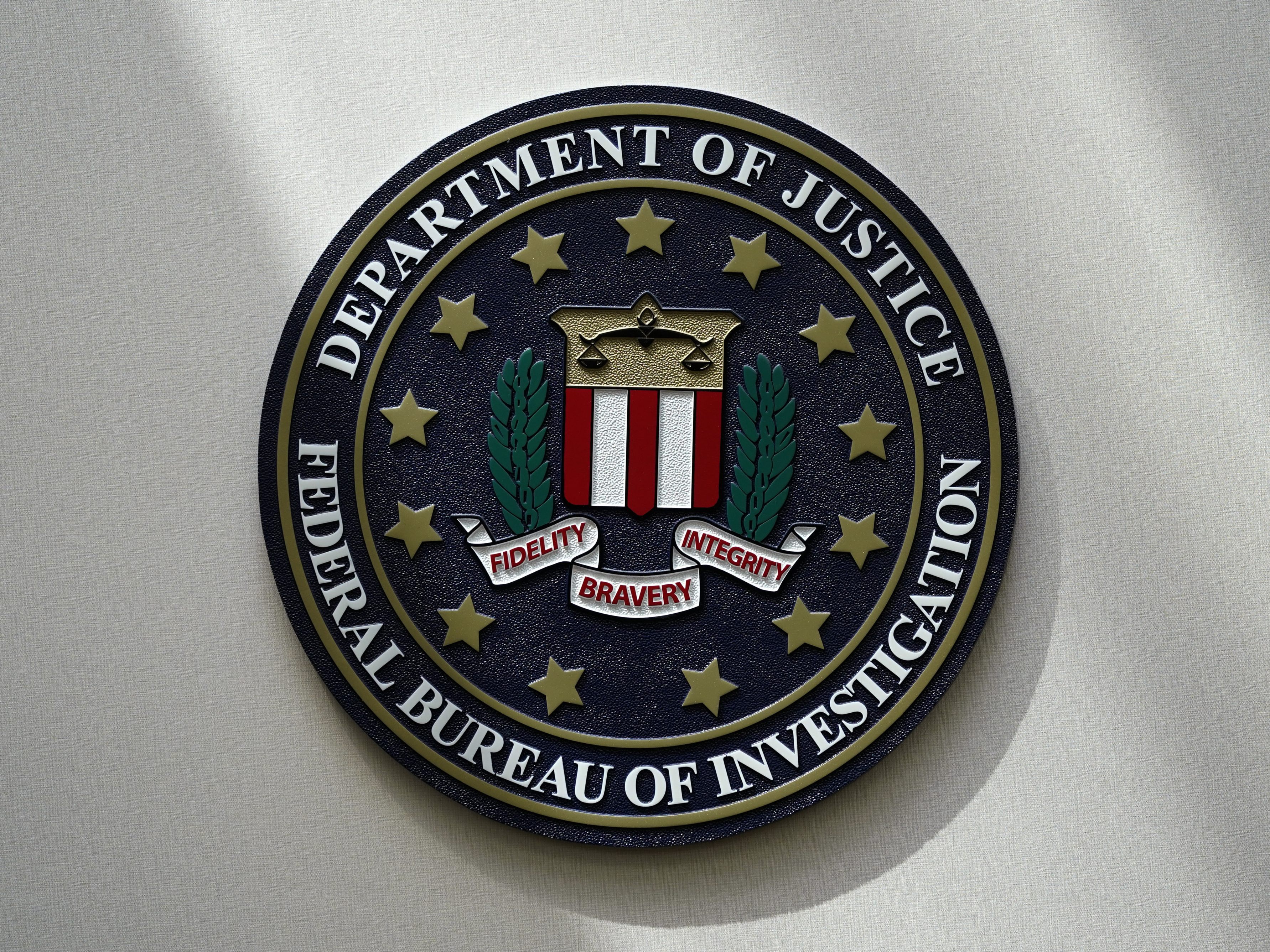 Behörden wie das FBI werden durch ein Bundesgericht eingeschränkt. Behörden wie das FBI werden durch ein Bundesgericht eingeschränkt.