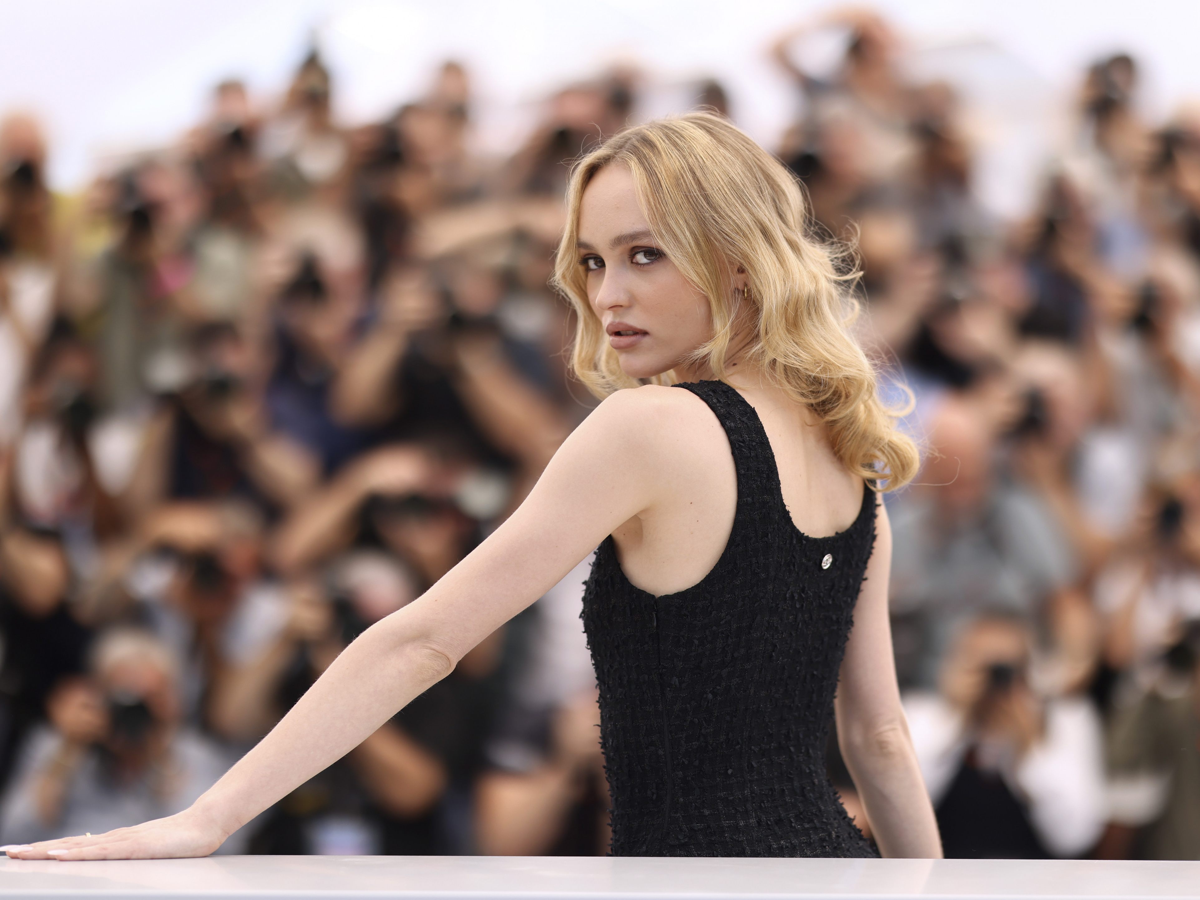 Schauspielerin Lily-Rose Depp (24) spricht über die Dreharbeiten bei "The Idol". Schauspielerin Lily-Rose Depp (24) spricht über die Dreharbeiten bei "The Idol".