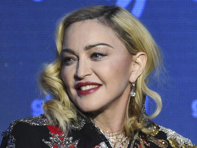 Nach ihrem Kollaps soll sich Madonna Gedanken um ihr Erbe und ihr Vermächtnis gemacht haben. Nach ihrem Kollaps soll sich Madonna Gedanken um ihr Erbe und ihr Vermächtnis gemacht haben.