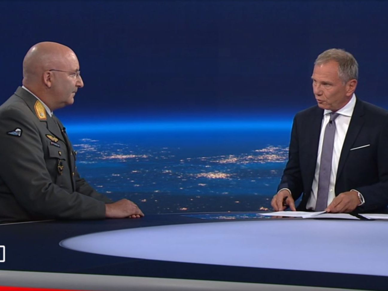 Brigadier Gerfried Promberger bei Armin Wolf in der "ZIB 2" des ORF. Brigadier Gerfried Promberger bei Armin Wolf in der "ZIB 2" des ORF.