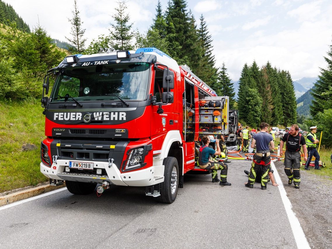 Die Feuerwehr musste am Montagmitag zu einem Einsatz in Au ausrücken. Die Feuerwehr musste am Montagmitag zu einem Einsatz in Au ausrücken.