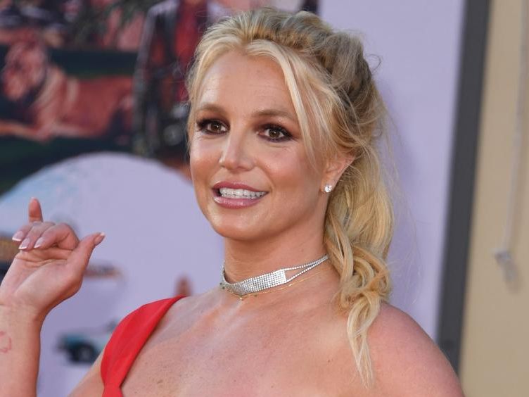 Britney Spears und Will.i.am bringen gemeinsam einen neuen Song heraus. Britney Spears und Will.i.am bringen gemeinsam einen neuen Song heraus.