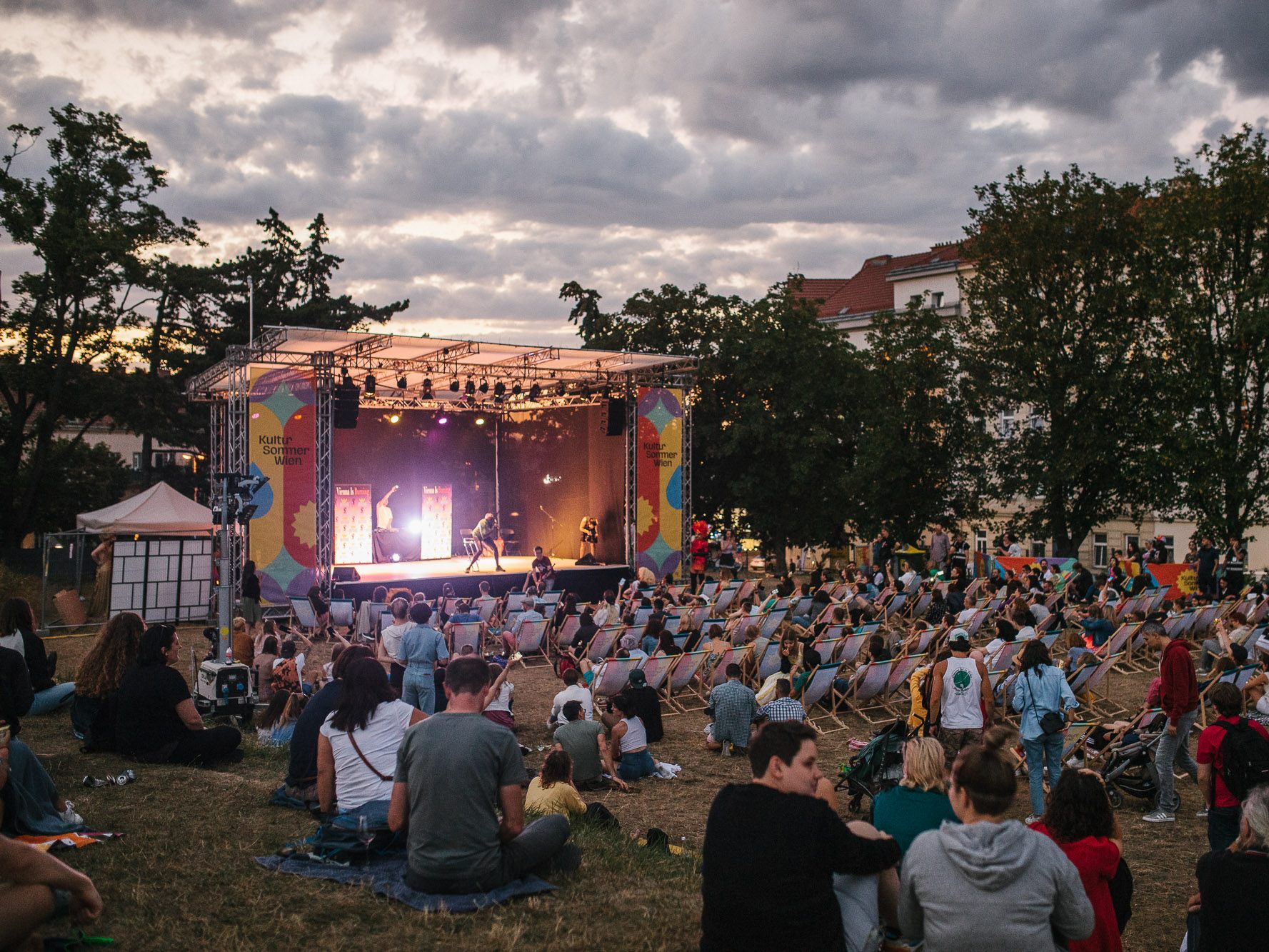 Gratis-Programm beim Kultursommer Wien 2023. Gratis-Programm beim Kultursommer Wien 2023.
