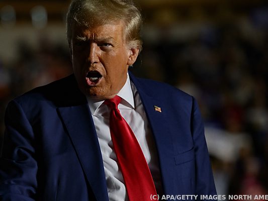 Ex-Präsident Trump empört sich wegen weiterer Anklage Ex-Präsident Trump empört sich wegen weiterer Anklage