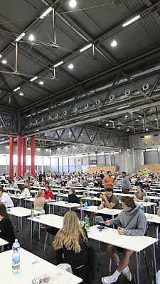Tirols Ärztekammerchef wartet mit einem Medizinstudenten-Vorschlag auf