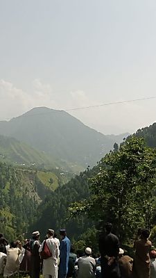 Soldat wurde aus Hubschrauber zur Gondel abgeseilt