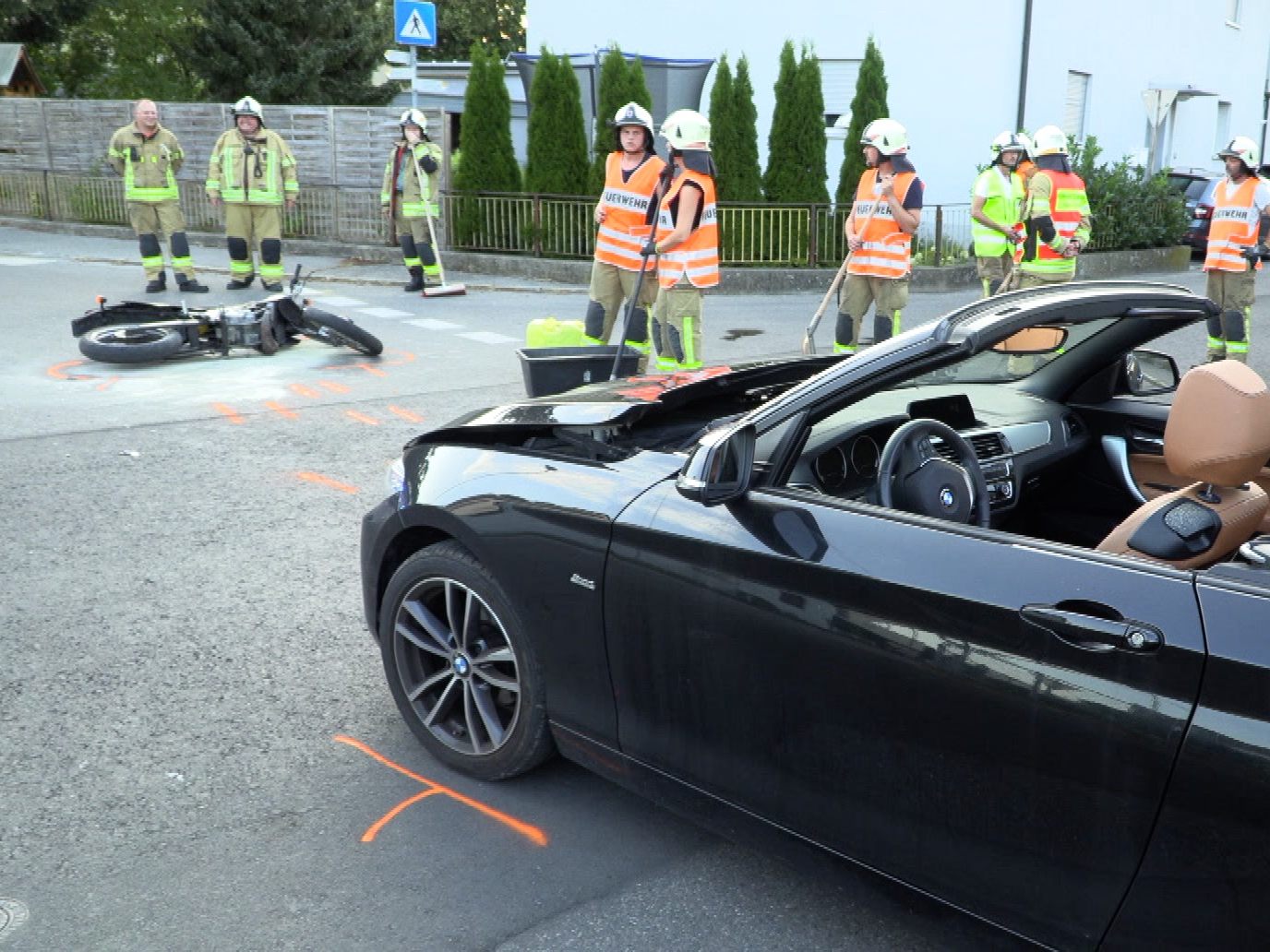 Moped gegen Pkw in Lauterach am Sonntagabend. Moped gegen Pkw in Lauterach am Sonntagabend.