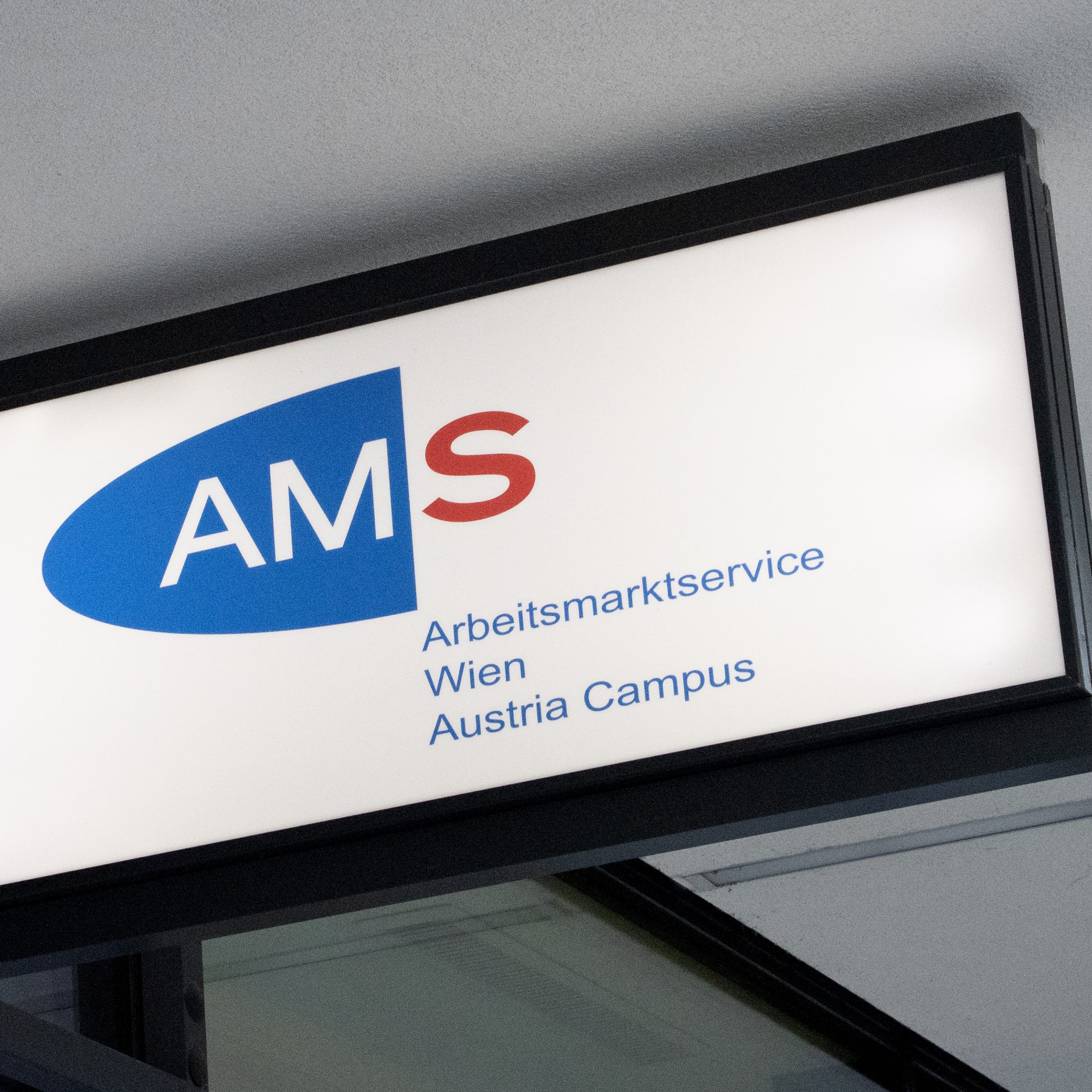 Die Lage am Arbeitsmarkt ist schlechter geworden.