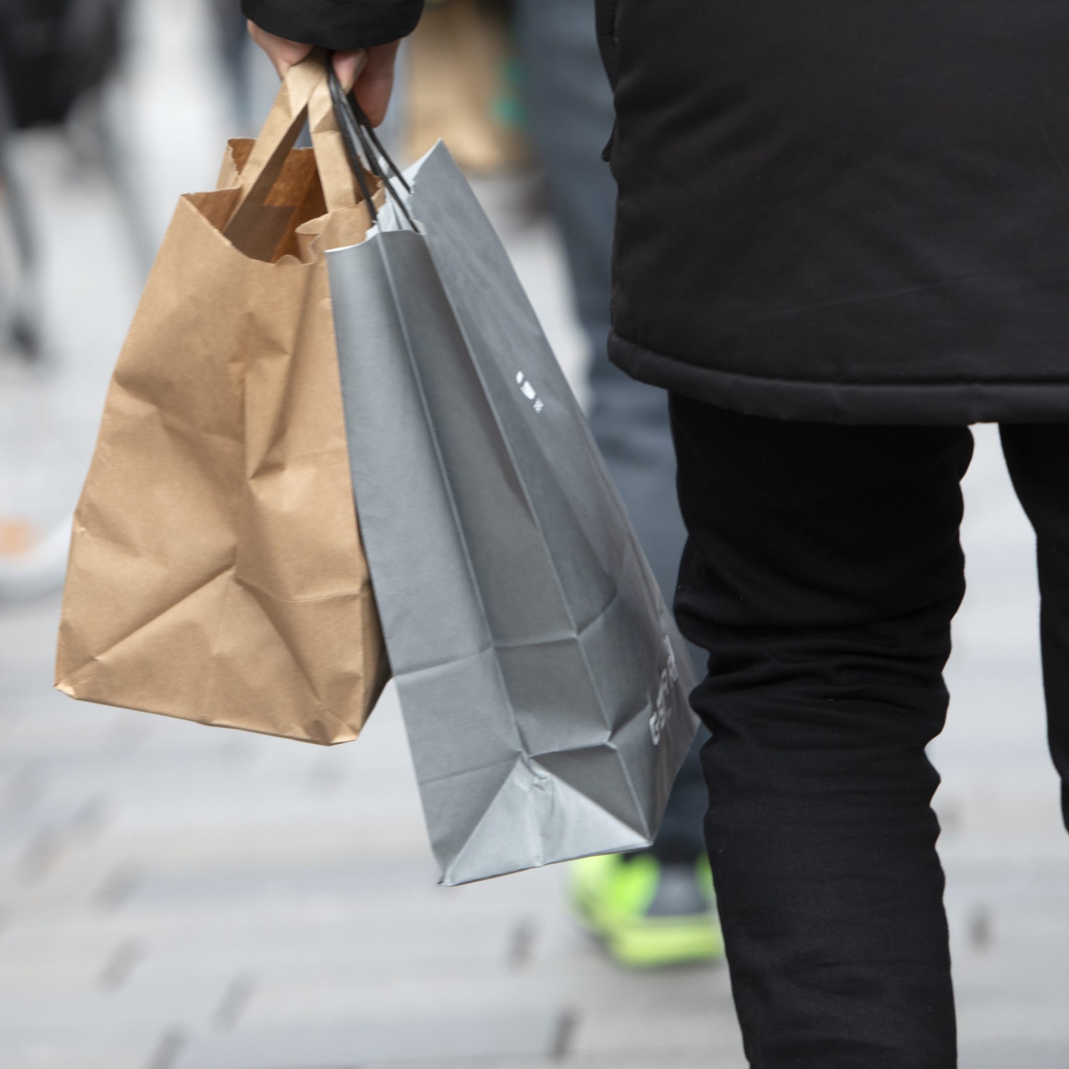 Die Inflation drückte die Umsätze im Handel.